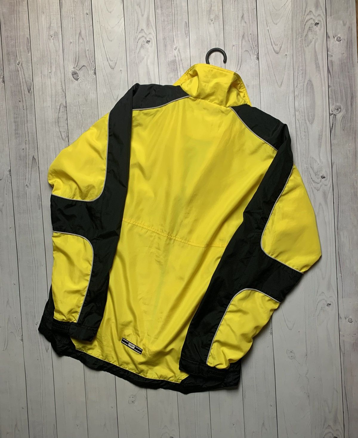 Umbro × Vintage Vintage Umbro track jacket yellow size M logo Size US M / EU 48-50 / 2 - 2 Thumbnail