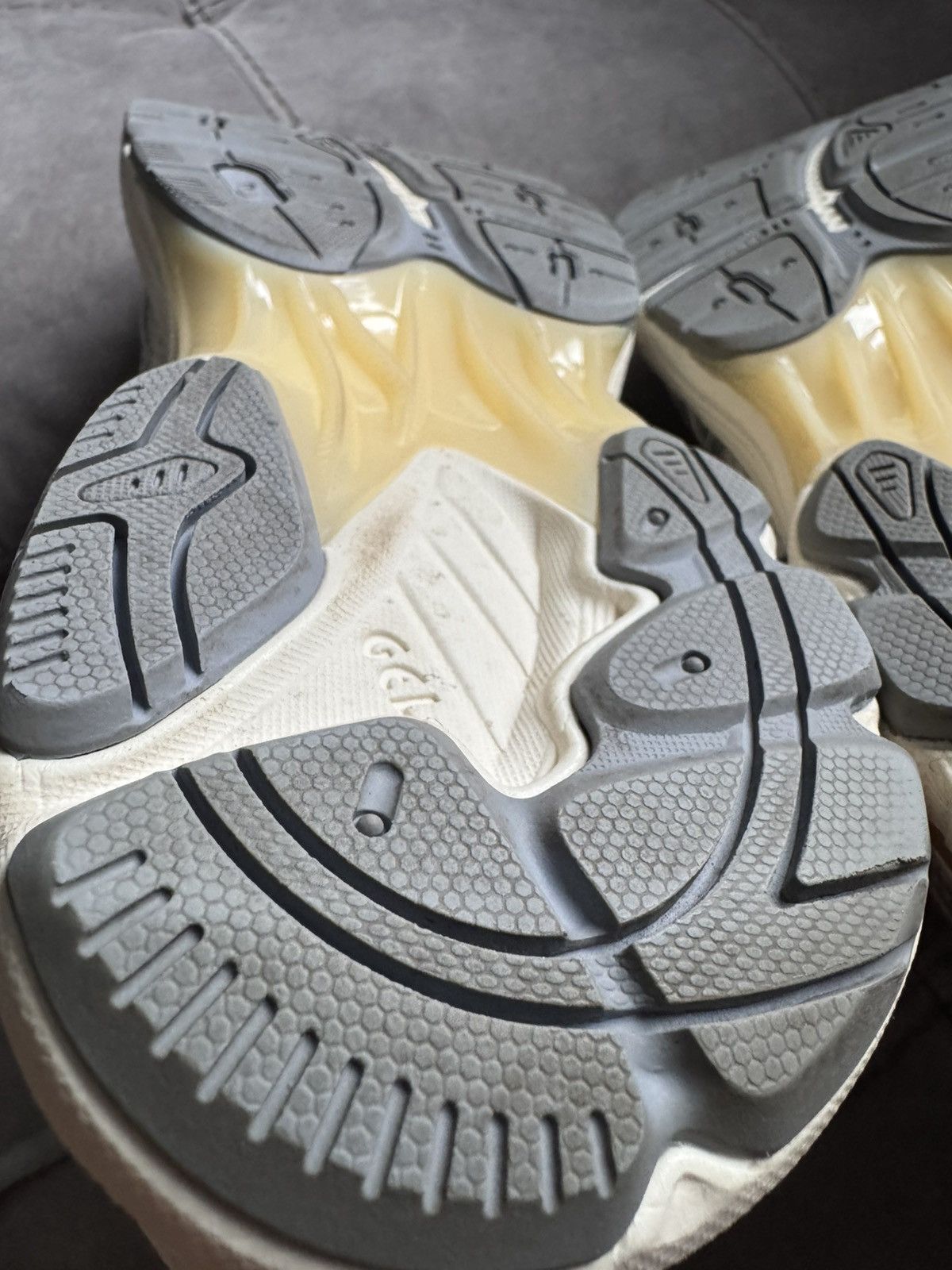 Asics ASICS GT-2160 sneakers size US9.5 Uk8.5 condition in photos Size US 9.5 / EU 42-43 - 14 Thumbnail