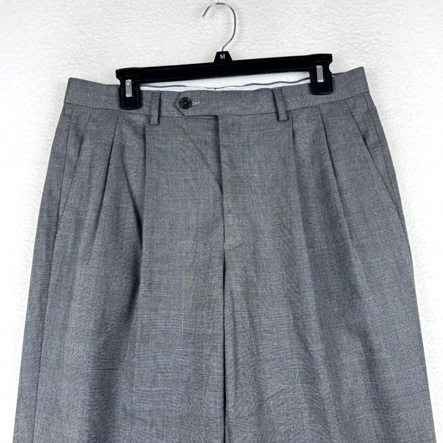 Ralph Lauren Ralph Lauren Mens Dress Pants Slacks Plaid Gray 34x32 Classic Pleated Straight Pocket Slacks Mens Dress Pants Size US 34 / EU 50 - 2 Thumbnail