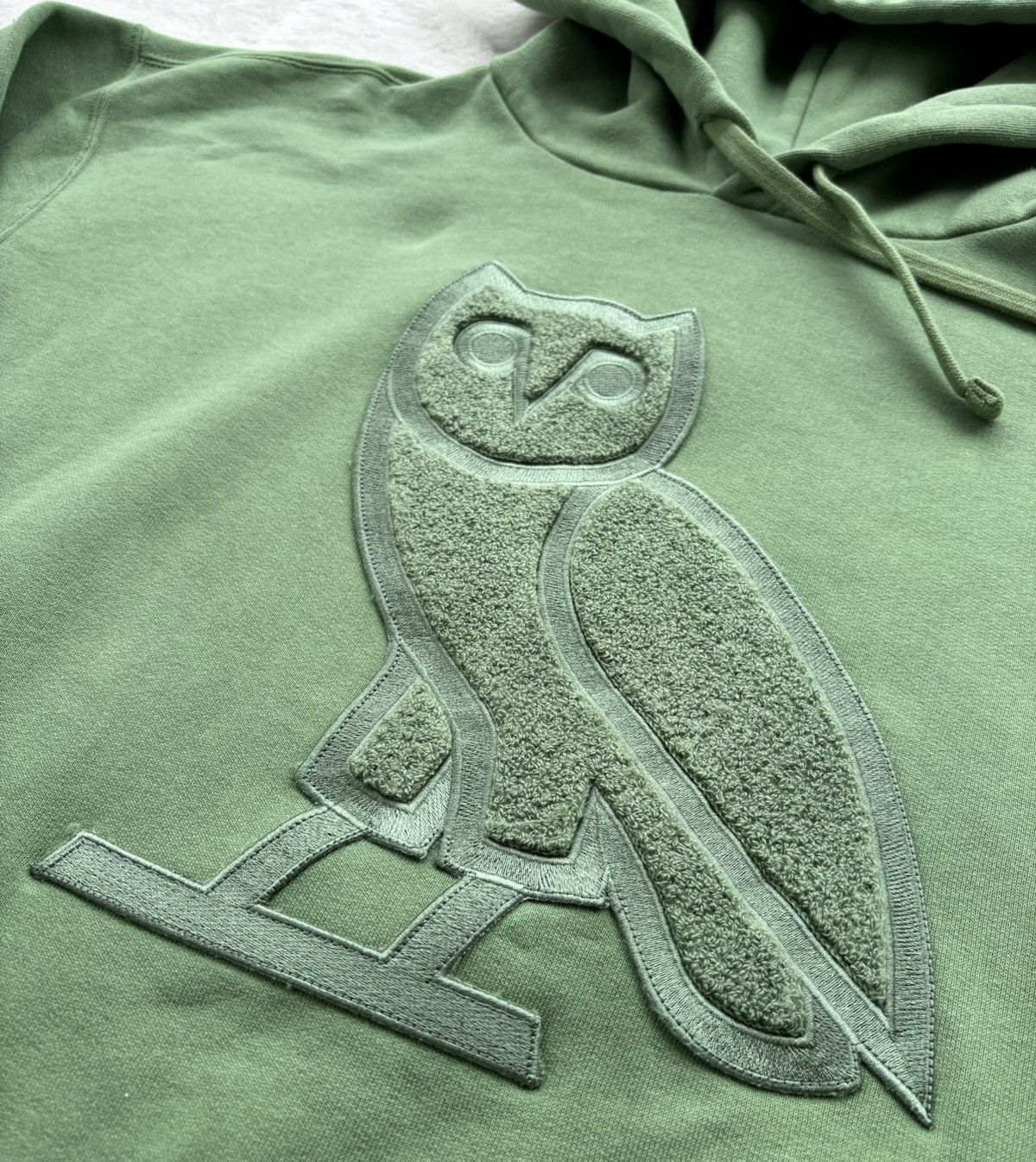 October's Very Own OVO Watercress Green Chenille OG Owl Hoodie Size US XL / EU 56 / 4 - 3 Thumbnail