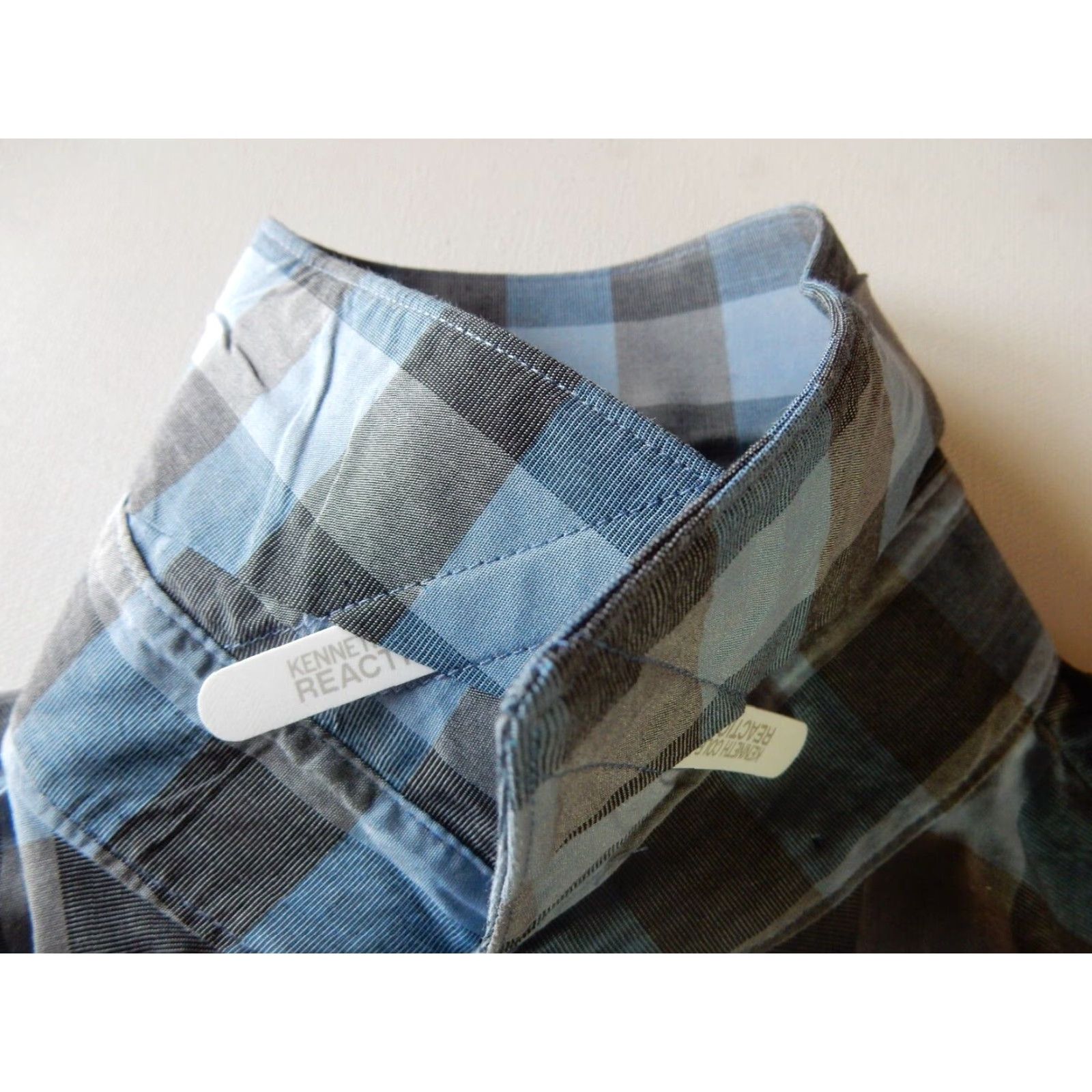 Kenneth Cole VINTAGE Kenneth Cole Men's Dress Shirt Size 15.5 Slim Long Sleeve Plaid Blue Mens Size 40R - 2 Thumbnail