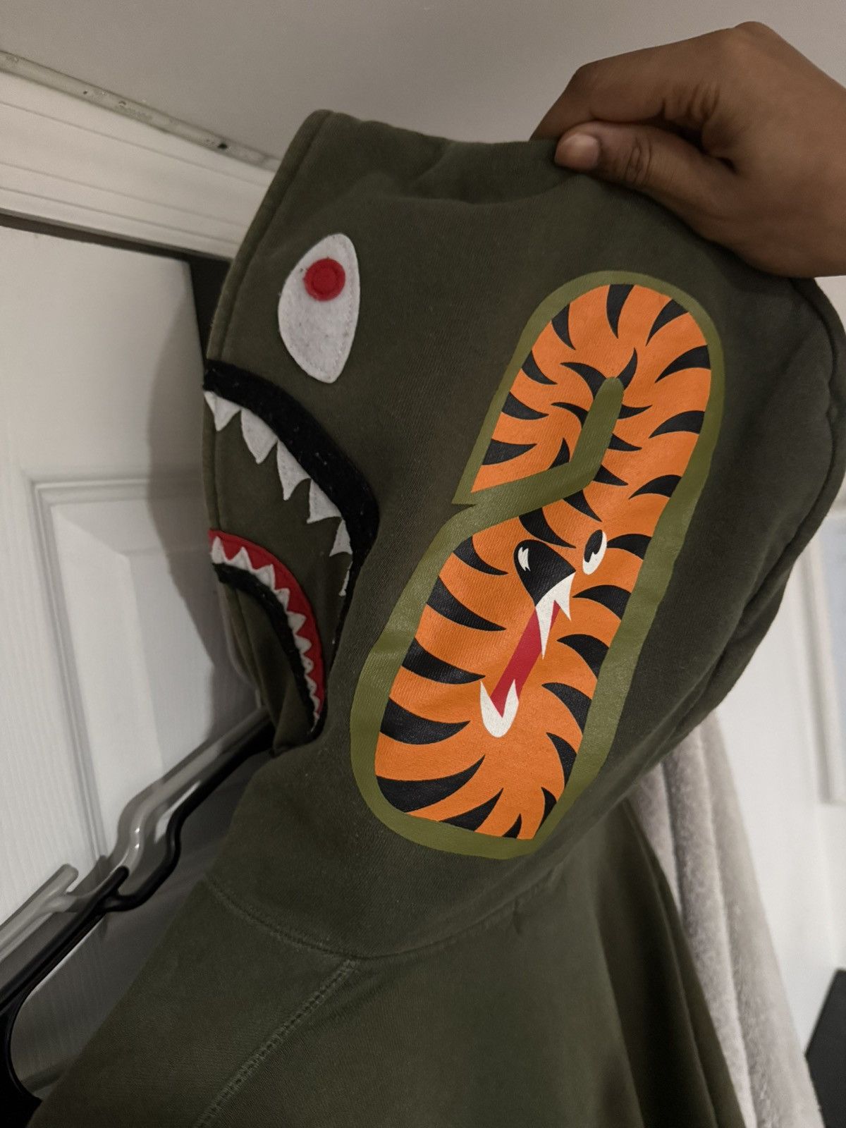 Bape Bape pullover green Size US L / EU 52-54 / 3 - 3 Thumbnail