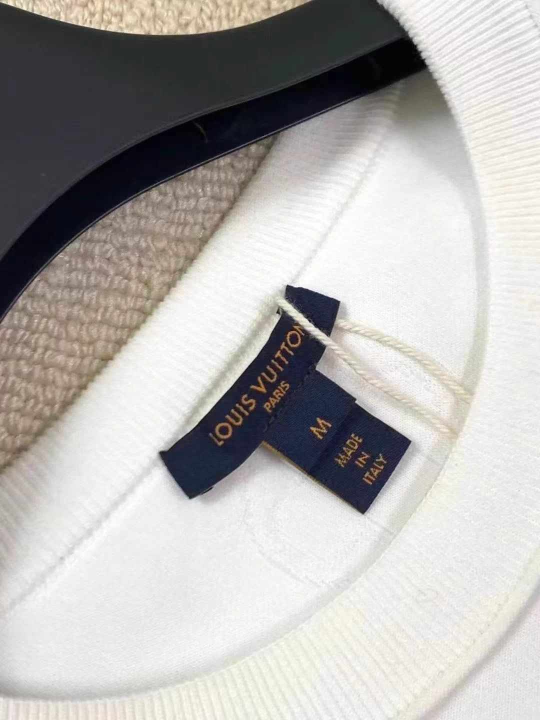Louis Vuitton LV Jacquard Full Logo Sweatsuit M/S w/ dust bag Size M / US 6-8 / IT 42-44 - 4 Thumbnail