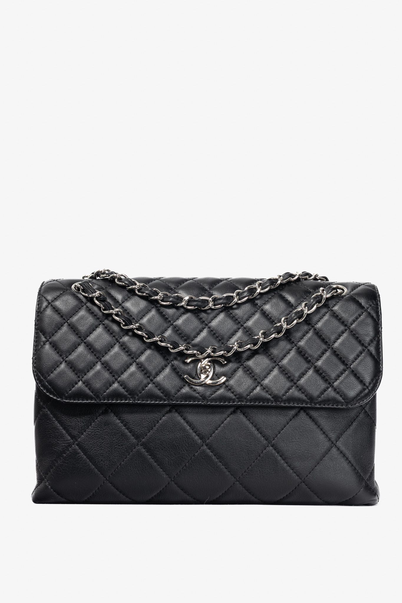Chanel Chanel 12C In the Business Flap Leather Quilted Shoulder Bag Size ONE SIZE - 1 Thumbnail