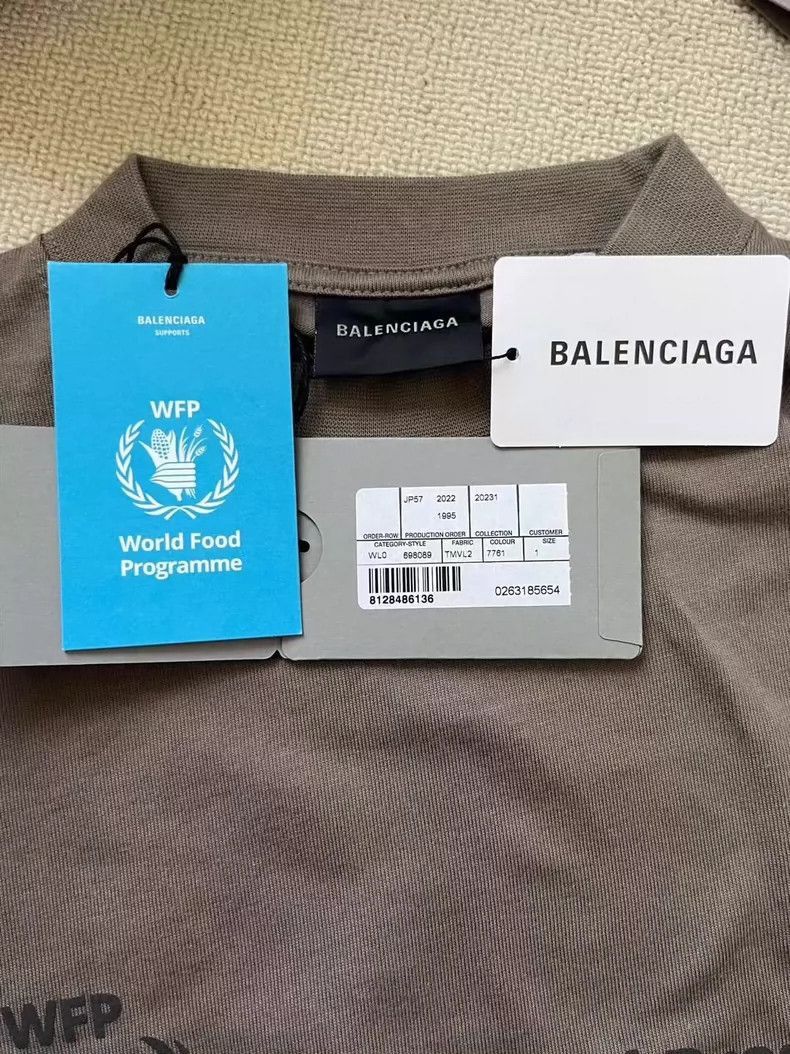Balenciaga Balenciaga World Food Programme Long Sleeve Shirt-2506 Size US S / EU 44-46 / 1 - 6 Thumbnail