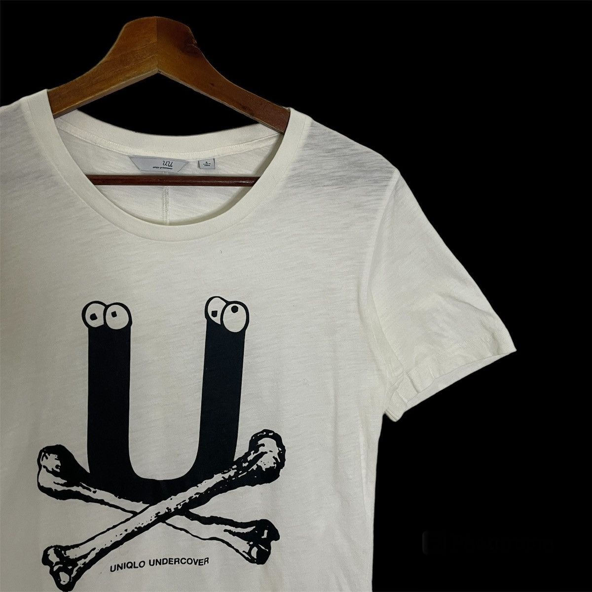 Undercover × Uniqlo Vintage Uniqlo X Undercover Big Logo Tee Size M / US 6-8 / IT 42-44 - 2 Thumbnail