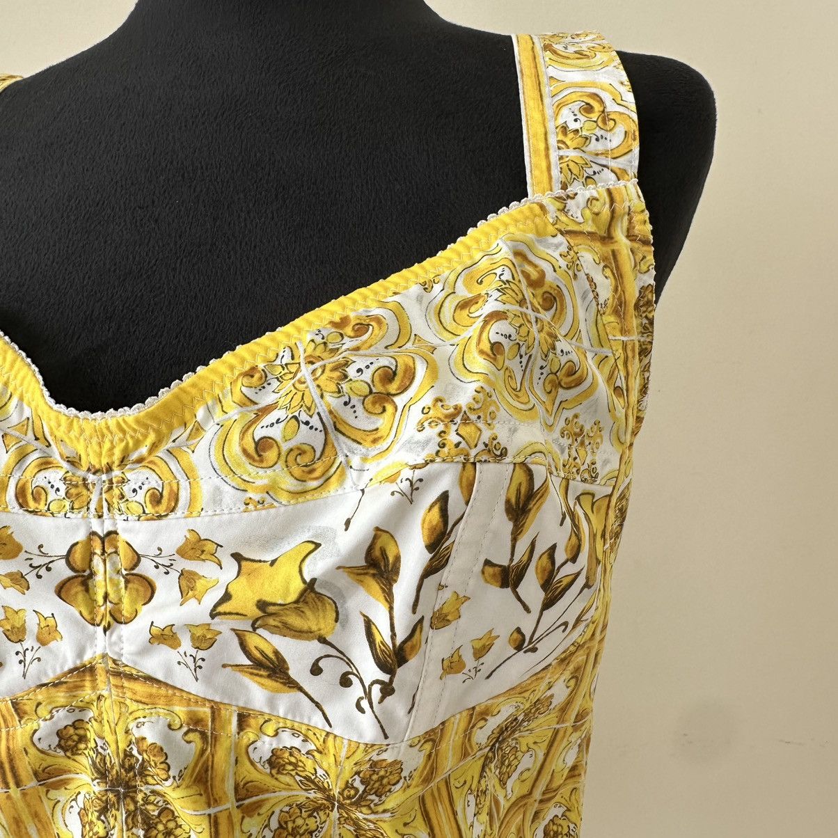 Dolce & Gabbana DOLCE & GABBANA MAJOLICA PRINT CORSET TOP Size M / US 6-8 / IT 42-44 - 10 Thumbnail