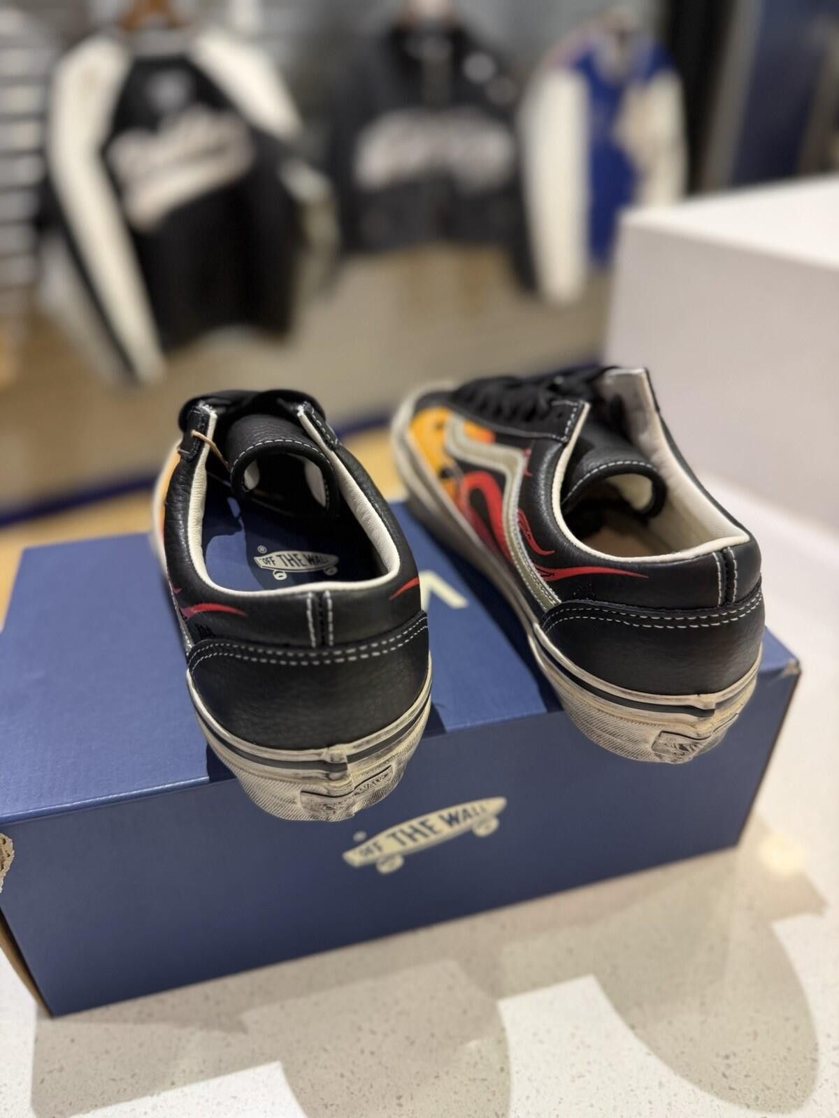 Vans Vans Old Skool 36 Archive Flame Black Brand New Size (8) Size US 8 / EU 41 - 8 Thumbnail
