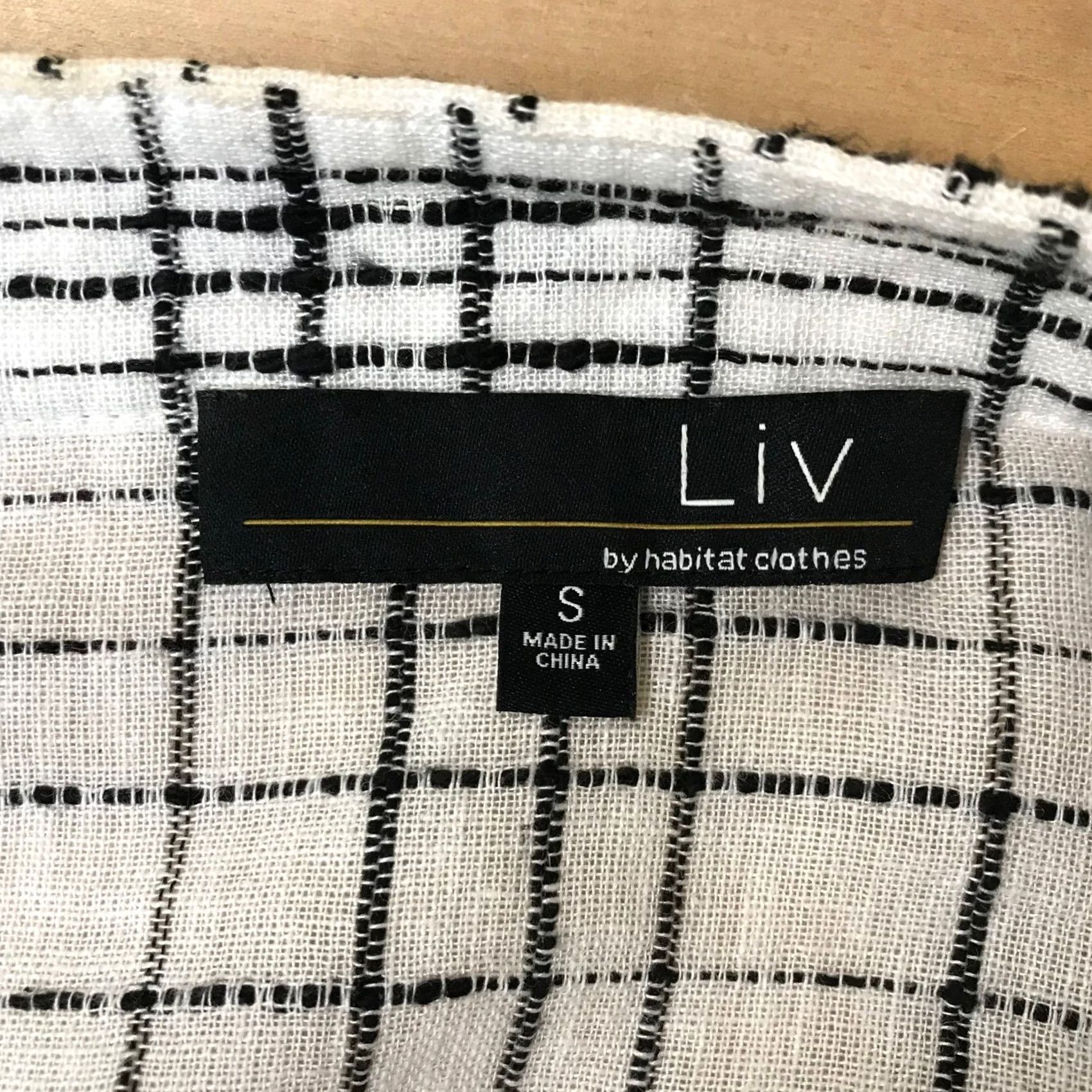 Habitat VINTAGE? No. (Original given says Vintage: No) Size S / US 4 / IT 40 - 7 Thumbnail