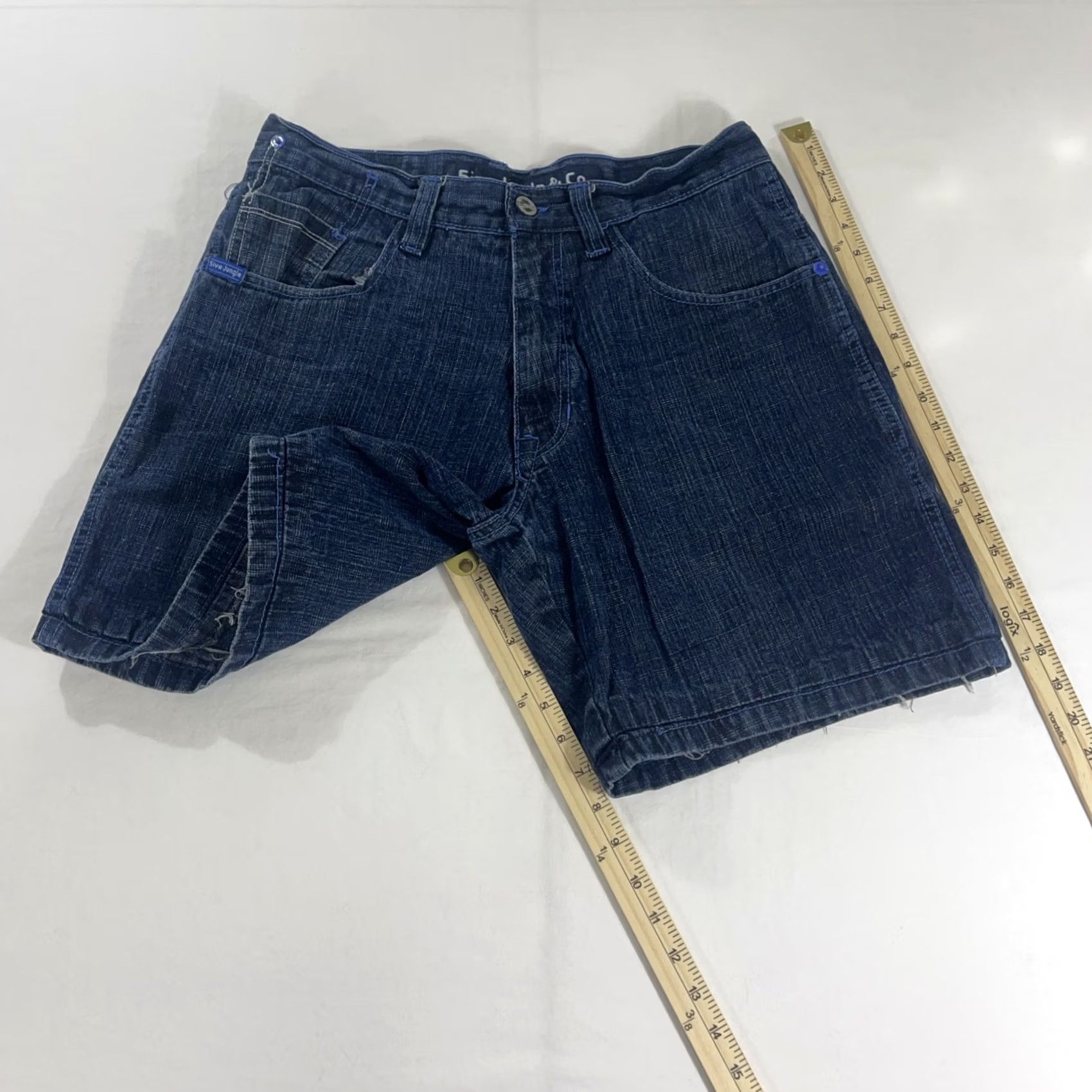 CO VINTAGE 5ive Jungle & Co Mens 34 Jean Shorts Baggy Skater Grunge Y2K Hip Hop Denim Blue 90s Pockets Shorts Mens 34in inseam 8in Size US 34 / EU 50 - 3 Thumbnail