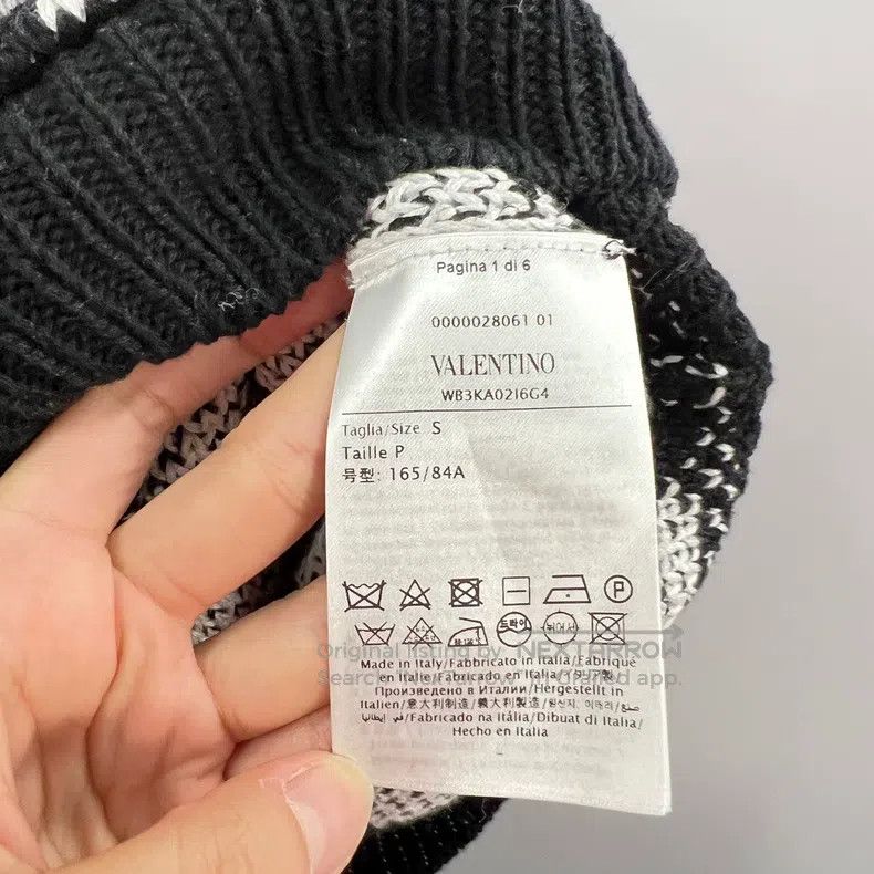 Valentino Valentino The V letter is full of printed sweaters Size S / US 4 / IT 40 - 4 Thumbnail