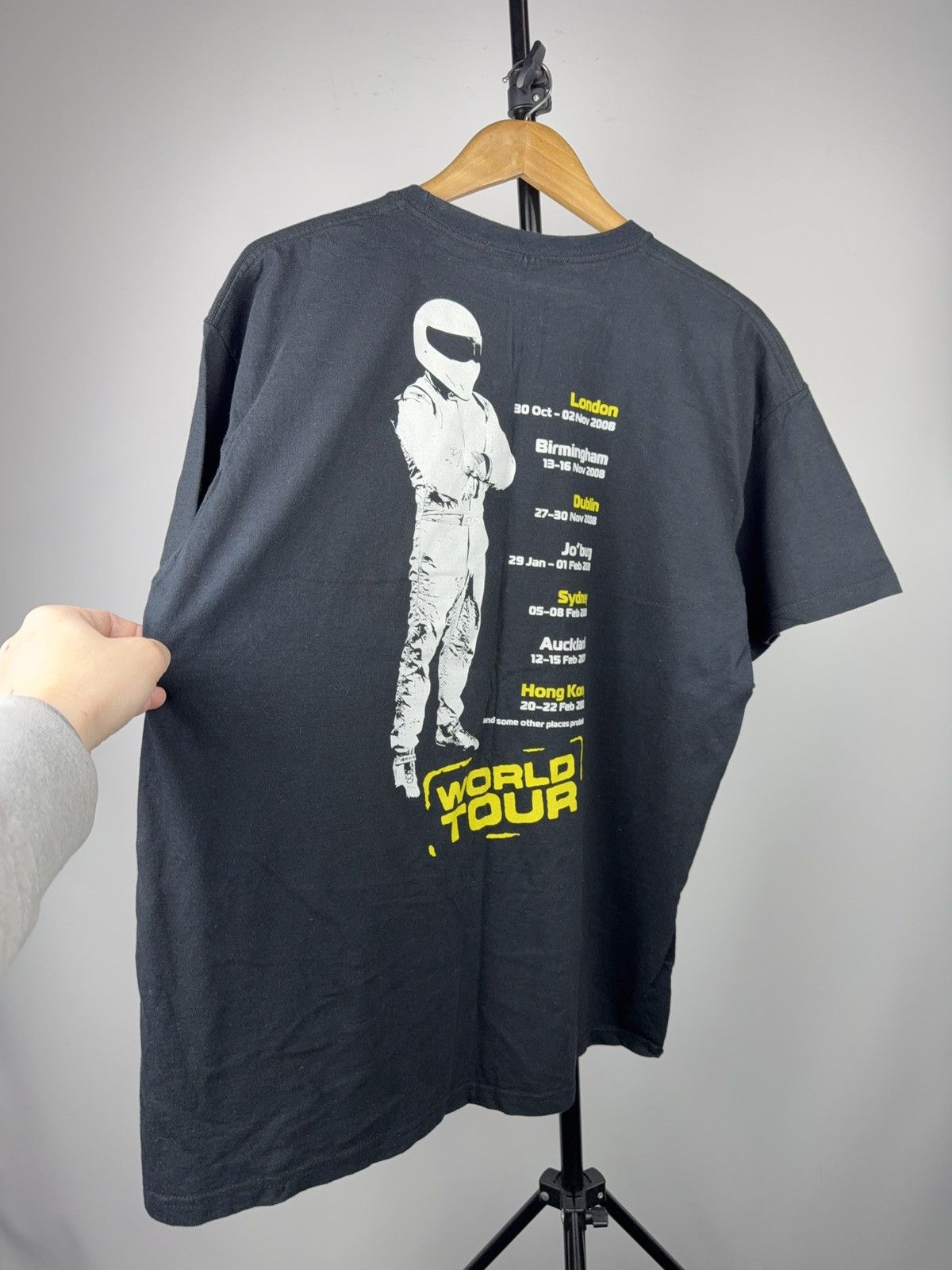 Vintage 00s Vintage 2008 Top Gear Live World Tour Graphic T-Shirt XL Size US XL / EU 56 / 4 - 12 Thumbnail