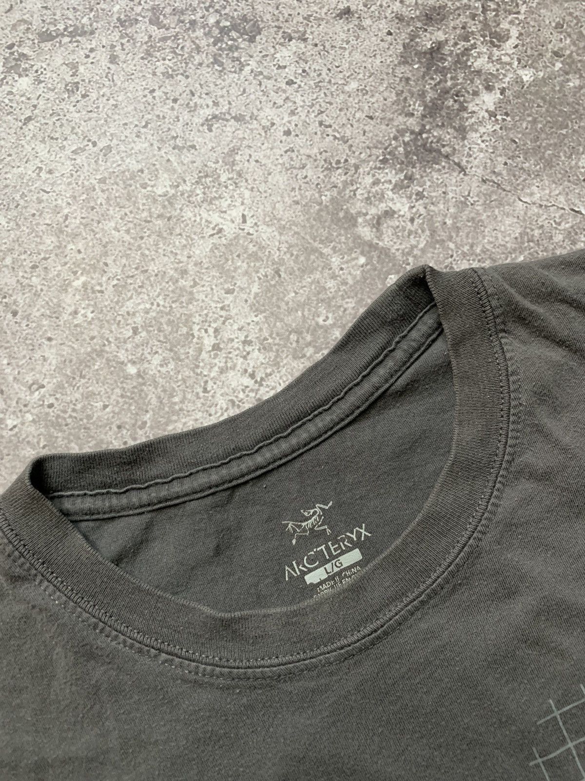 Arc'teryx Arc’teryx Design Graphic Logo Tee Shirt Size US L / EU 52-54 / 3 - 4 Thumbnail