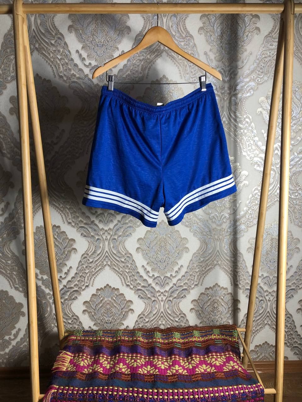 Adidas Vintage Adidas Original Equipment Retro Soccer Shorts Y2K Size US 34 / EU 50 - 5 Thumbnail