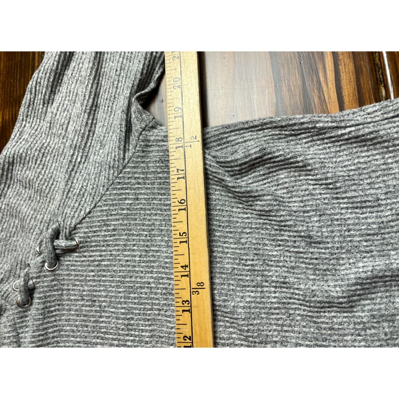 Vintage VINTAGE: No Boundaries Sweater Women's Size XL (15-17) Gray Round Neck Long Sleeve Size XL / US 12-14 / IT 48-50 - 7 Thumbnail