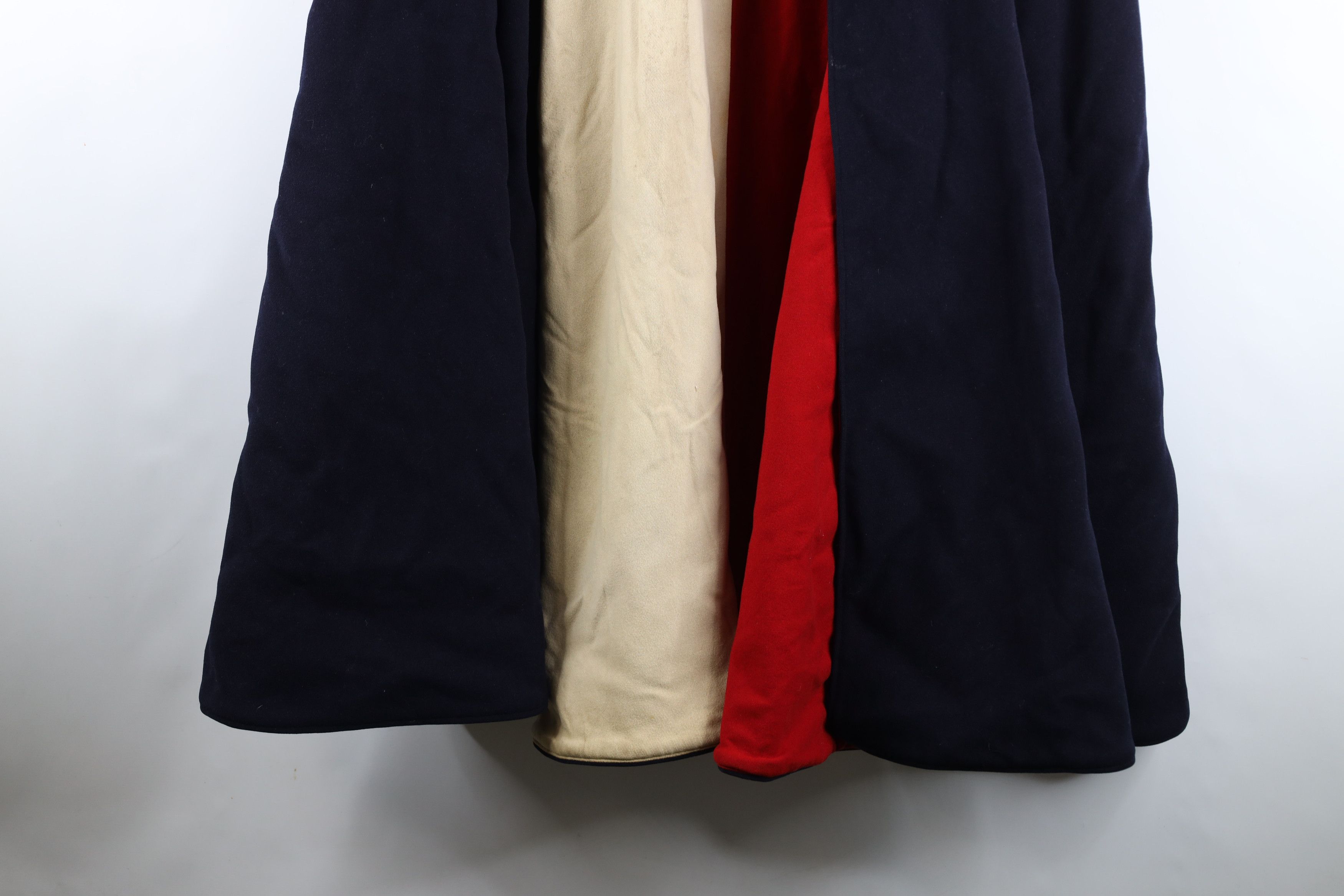 Vintage Vintage 30s 40s Wool Military Band Cape Nurse Cloak Womens Size ONE SIZE - 3 Thumbnail