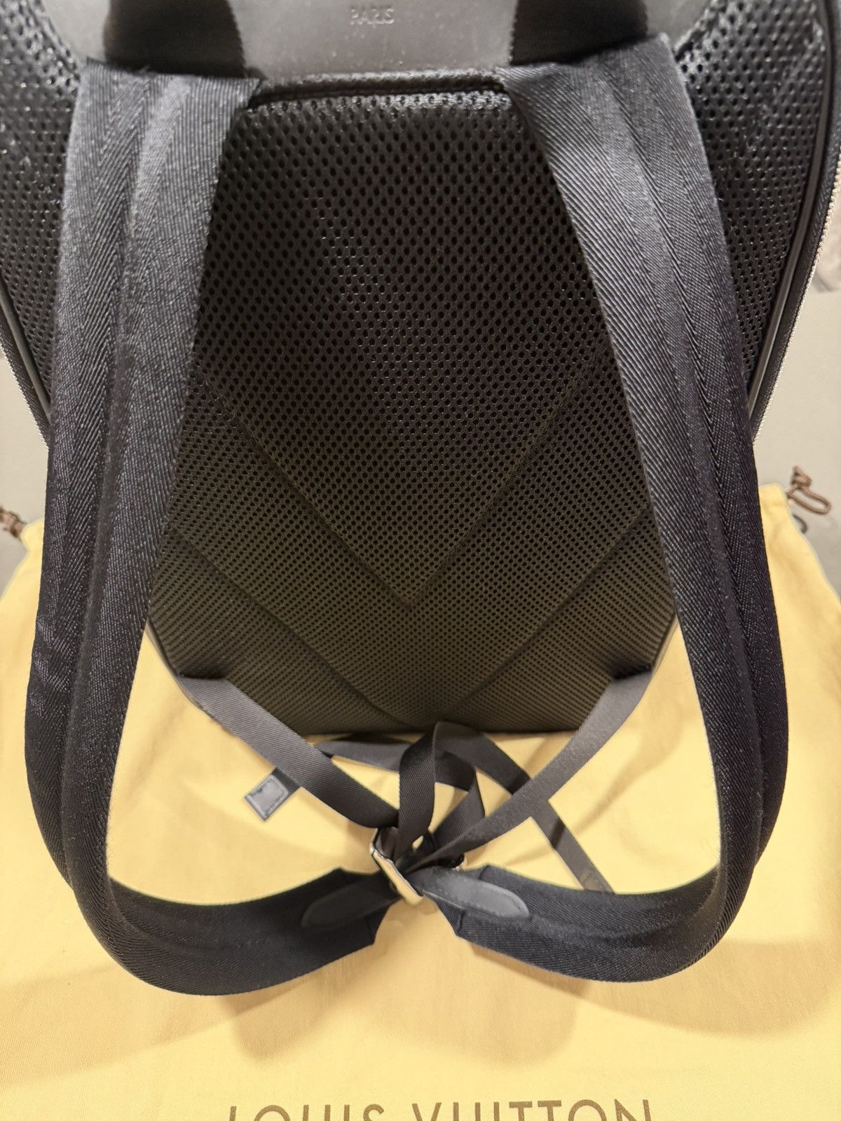 Louis Vuitton LOUIS VUITTON Michael NV2 Damier Infini Leather Backpack Size ONE SIZE - 3 Thumbnail