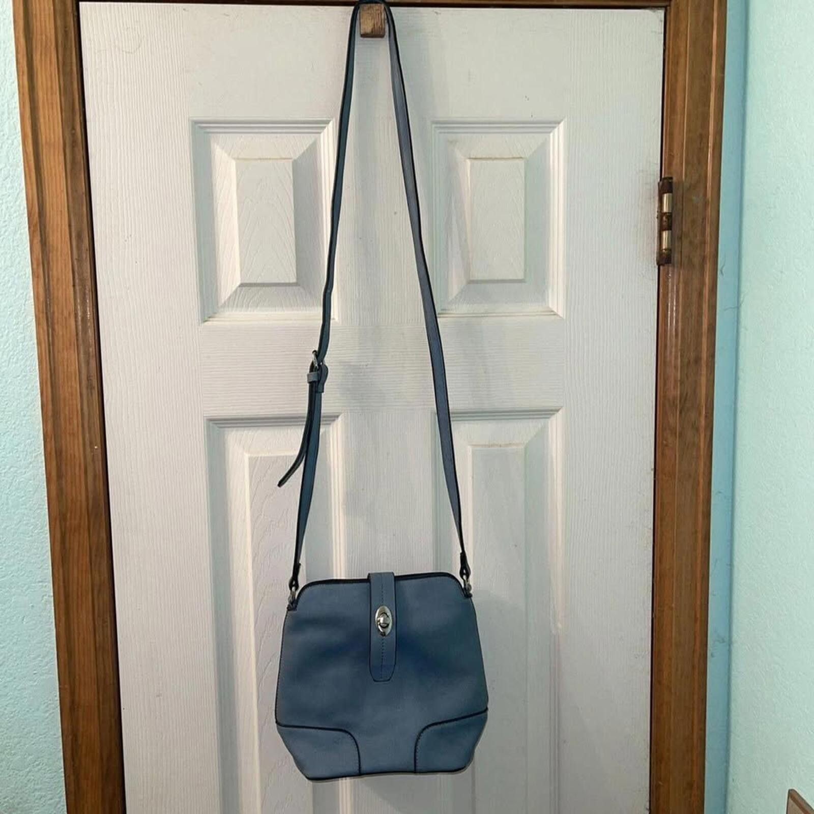 Other Stylish Blue Crossbody Bag with Adjustable Strap Size ONE SIZE - 1 Thumbnail