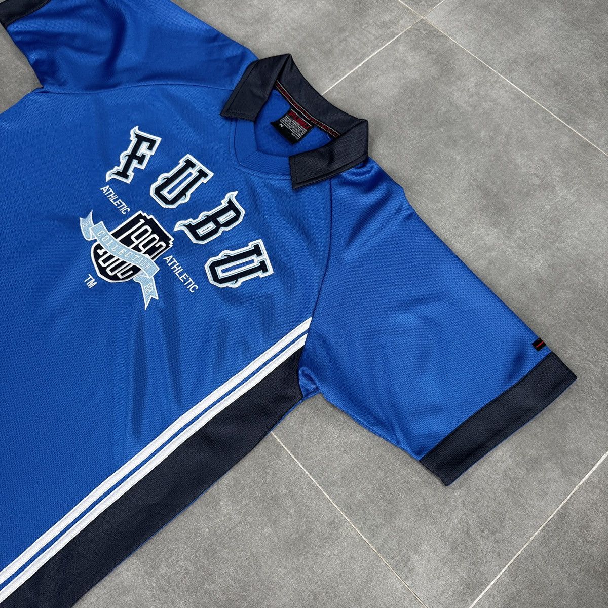 Fubu Vintage Fubu Embroidered Logo Rap Hip Hop Jersey T-Shirt Size US M / EU 48-50 / 2 - 4 Thumbnail