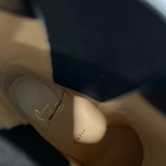 CHRISTIAN LOUBOUTIN Leather CL Buckle Red Sole Chelsea Boots
