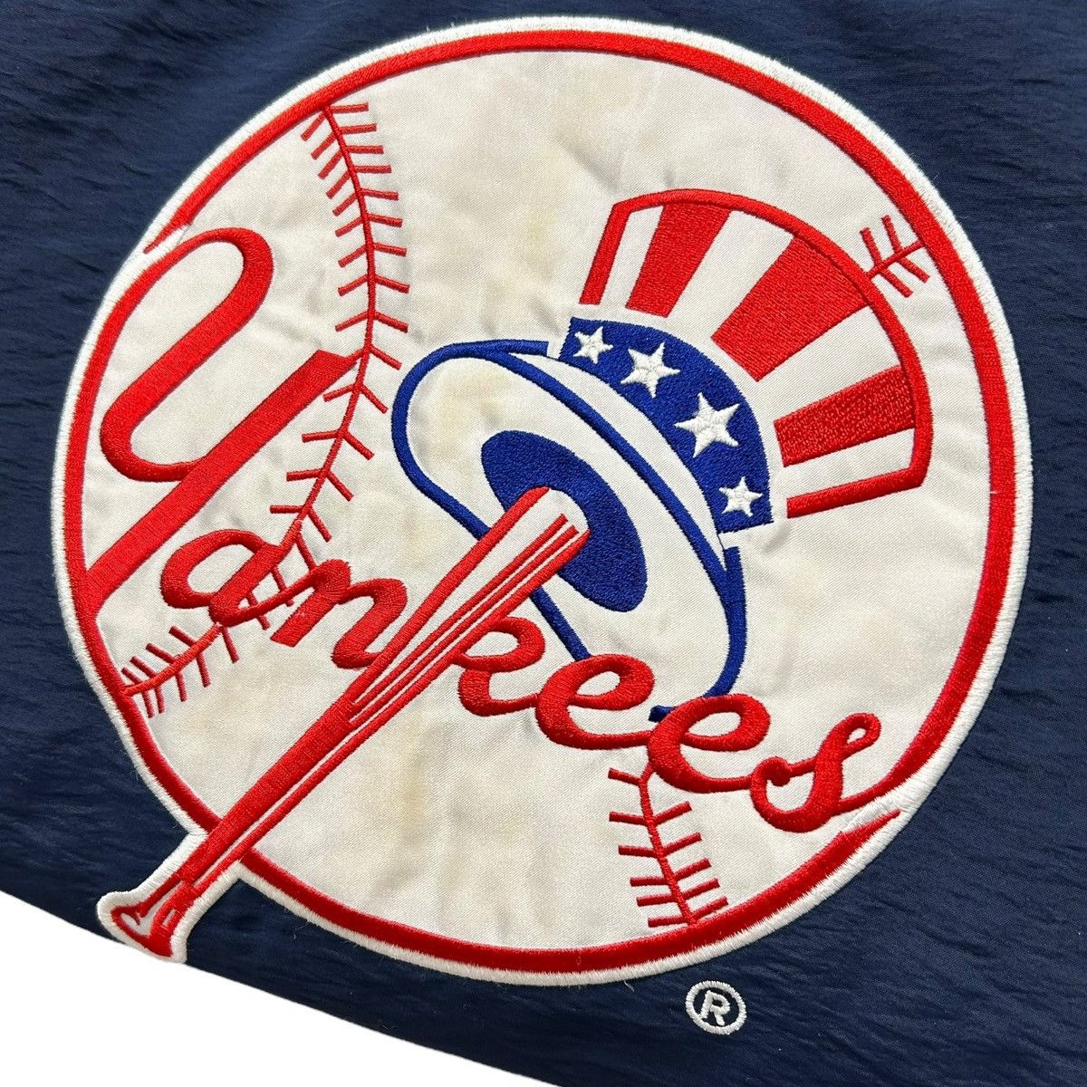 MLB 90s NEW YORK YANKEES PUFFER JACKET CEMENT LINED QUILTED Size US L / EU 52-54 / 3 - 8 Thumbnail