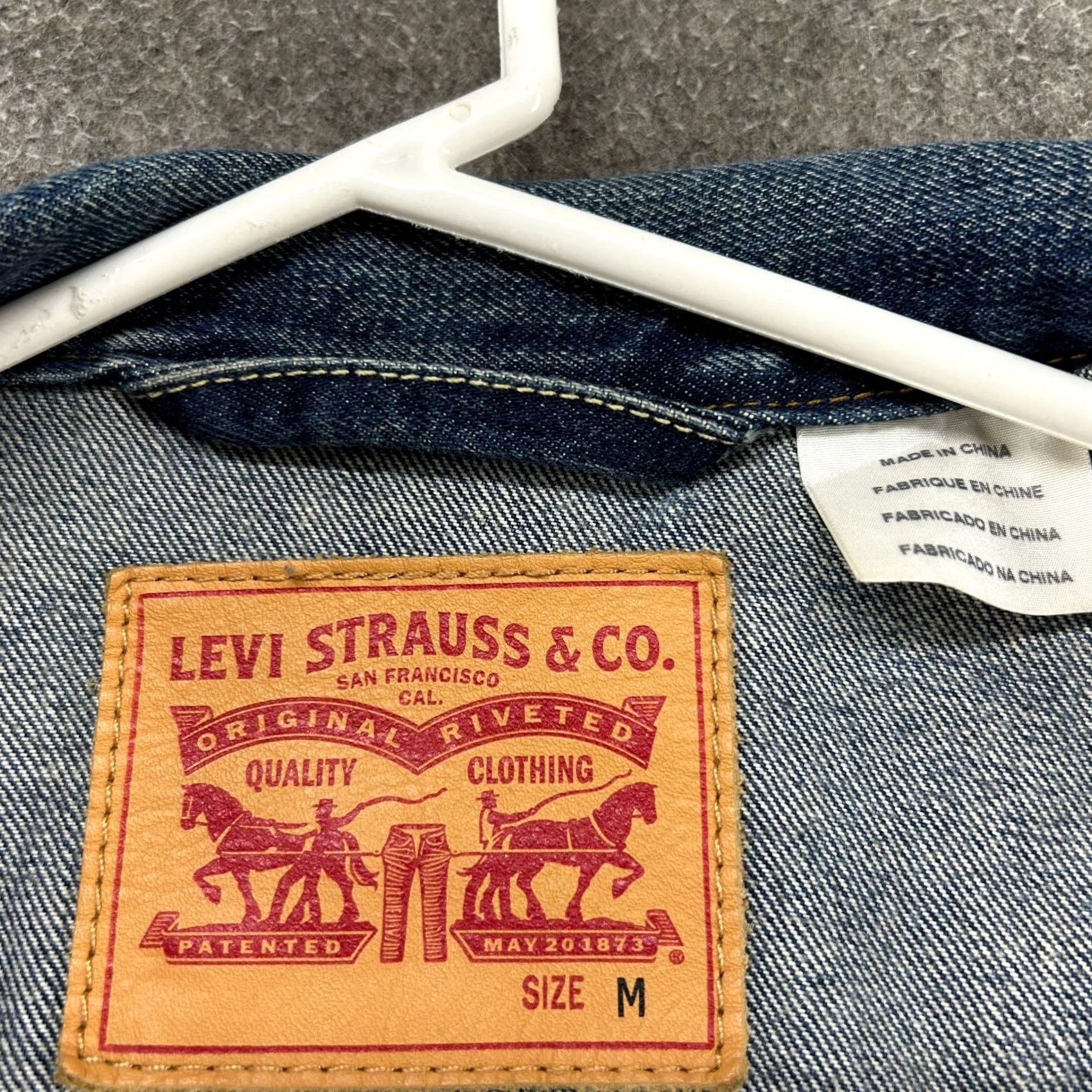 Levi's Item Specifications: Shoe Type: Running Shoes Size US 31 - 6 Thumbnail
