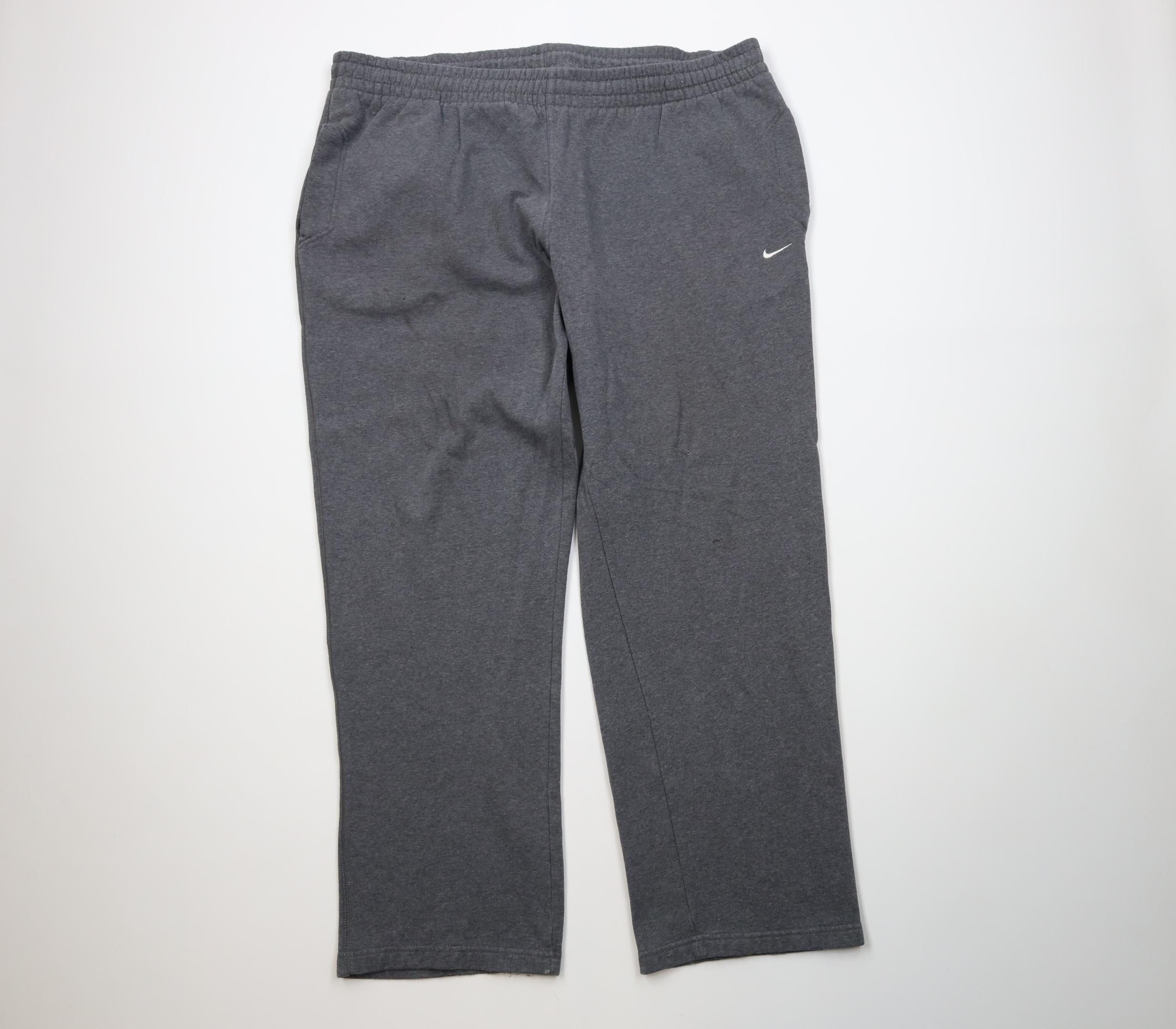 Nike Vintage Y2K Nike Scott Mini Swoosh Wide Leg Sweatpants Size US 40 / EU 56 - 1 Thumbnail
