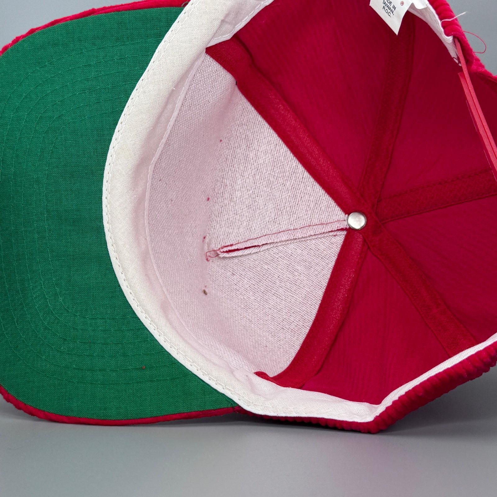 Vintage Vtg '90s NCAA Championship Red Corduroy Hat Final Four Size ONE SIZE - 4 Thumbnail