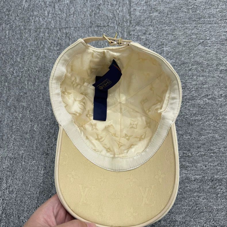 Louis Vuitton Louis Vuitton Hot style presbyopia gold logo curved brim ha Size ONE SIZE - 7 Thumbnail