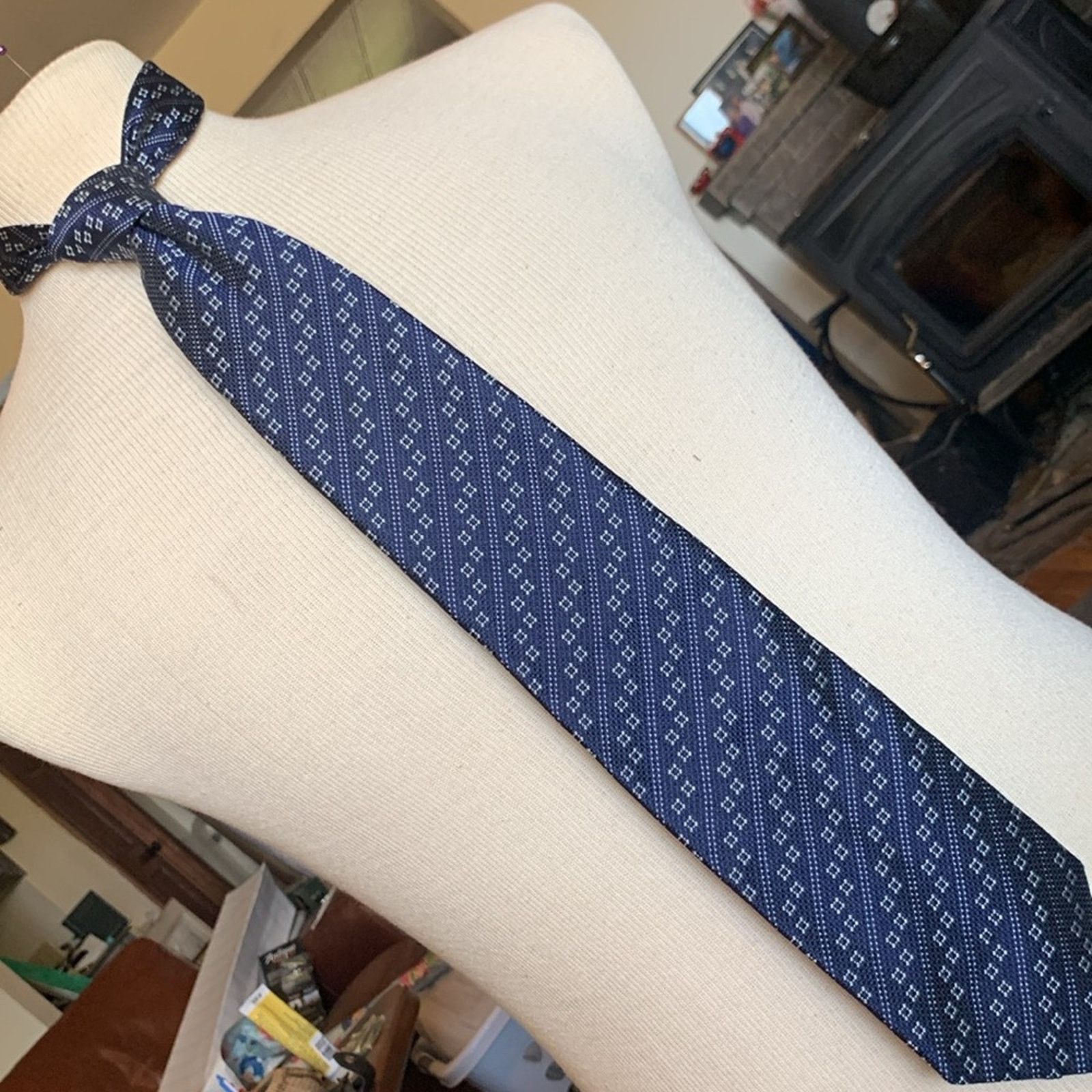 Gianfranco Ferre Gianfranco Ferre Italy 100% Italian navy blue silk necktie Size ONE SIZE - 5 Thumbnail