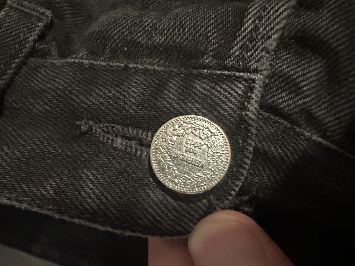 Vetements Vetements black distersed denim Size US 31 - 8 Thumbnail