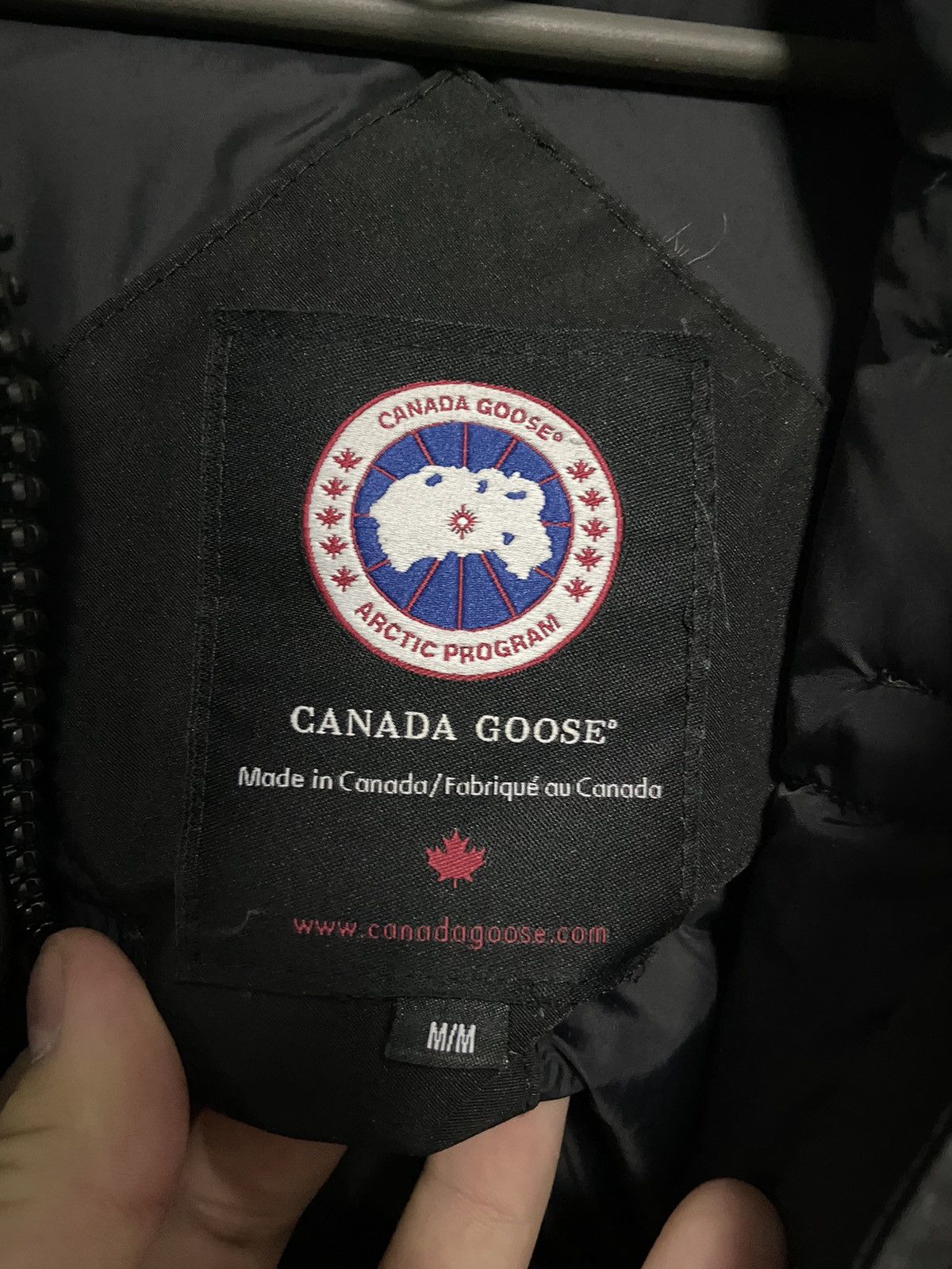 Canada Goose × Vintage Canada Goose chilliwack bomber Jacket Hood fur Size M / US 6-8 / IT 42-44 - 8 Thumbnail