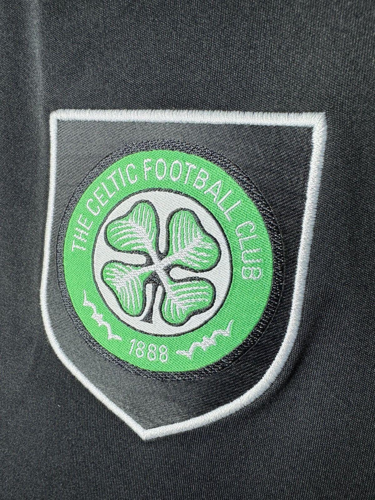 Vintage Celtic 2022 2023 Training Football Soccer Jersey Adidas Size US L / EU 52-54 / 3 - 4 Thumbnail