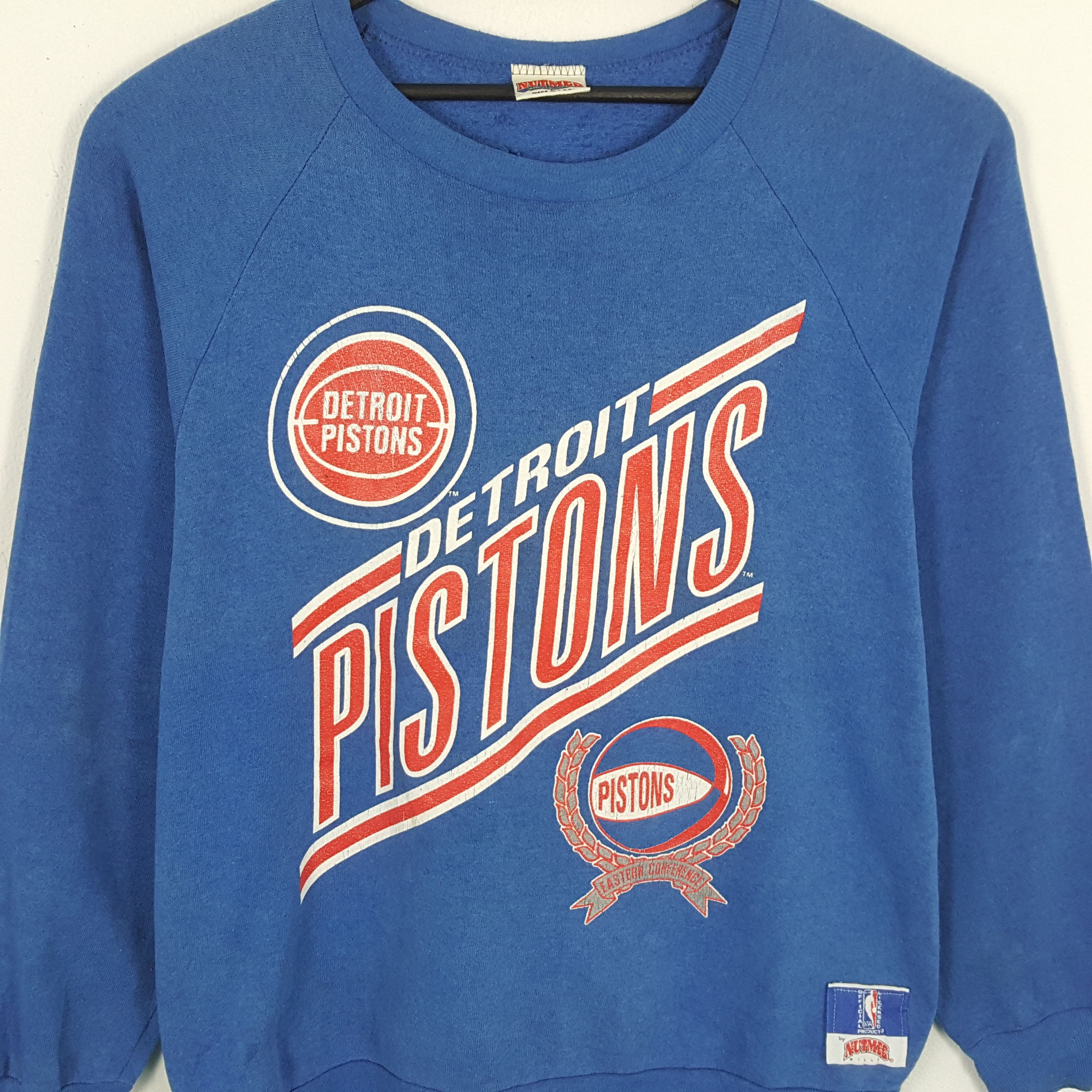 NBA × Nutmeg × Vintage DETROIT PISTONS Basketball Team Vintage Sweatshirt Size US L / EU 52-54 / 3 - 2 Thumbnail