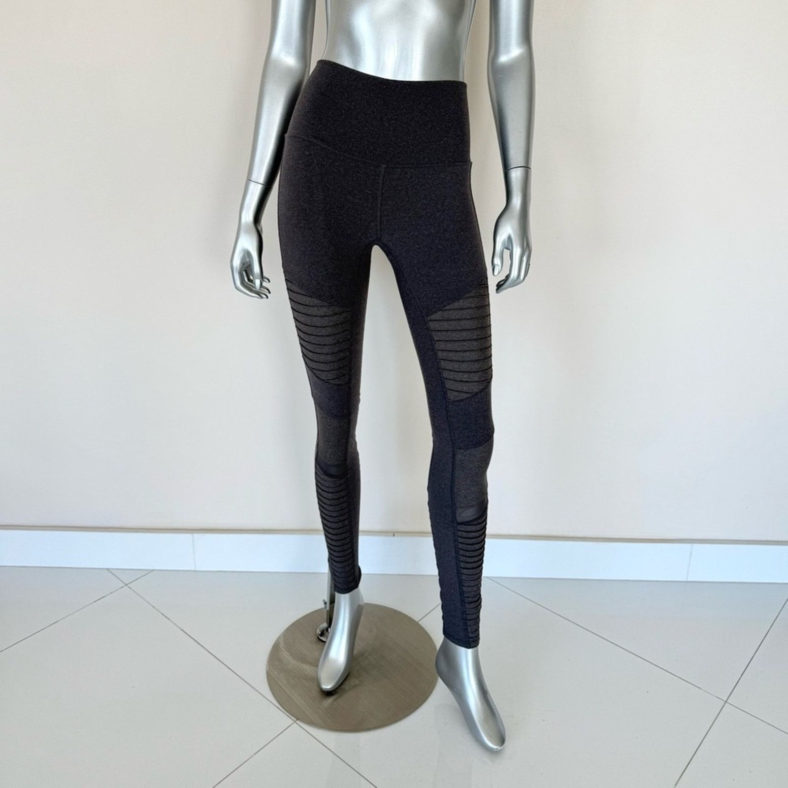 Alo Yoga ALO Yoga women moto leggings heather grey size S Retail 128 Size 28" / US 6 / IT 42 - 2 Thumbnail