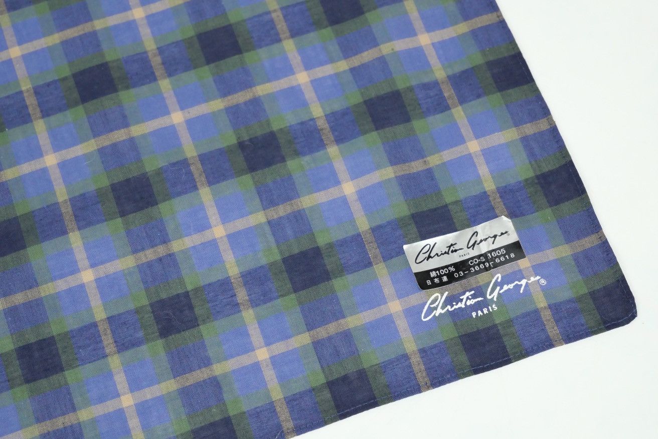 Japanese Brand Vintage Japanese Handkerchief Size ONE SIZE - 2 Thumbnail