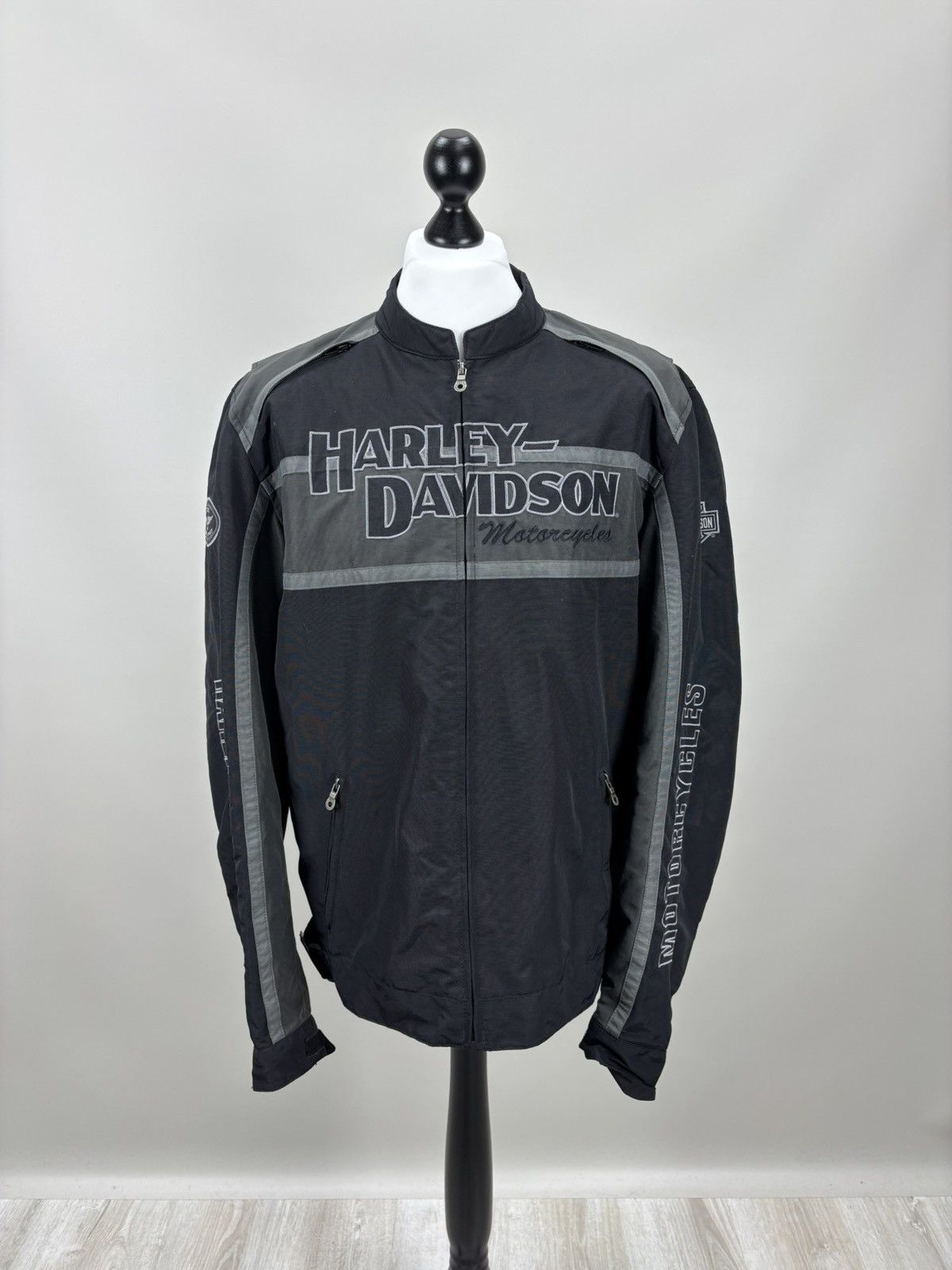 Harley Davidson Mens jacket Harley Davidson Size XL Color Black/Gray Size US XL / EU 56 / 4 - 1 Thumbnail