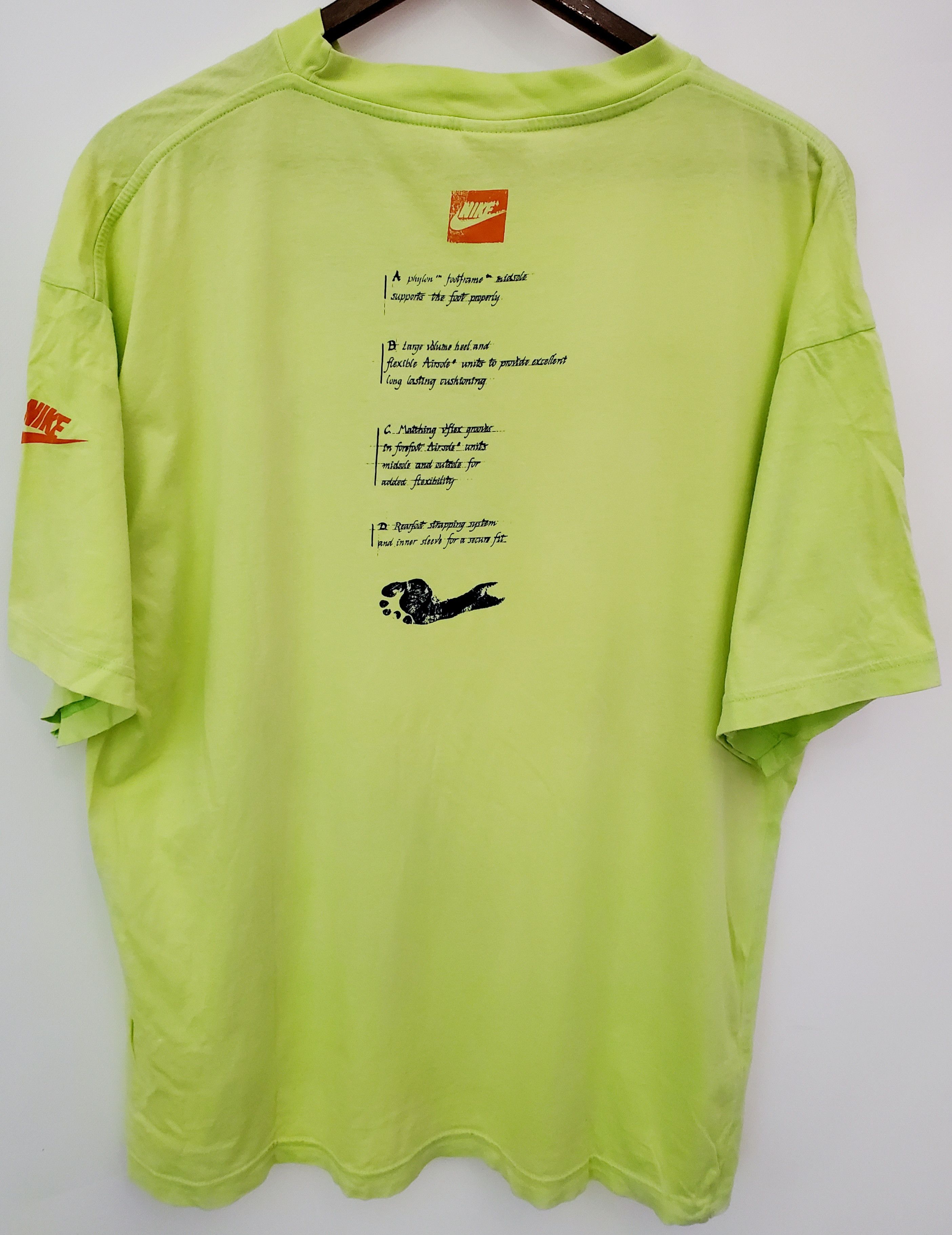 Nike × Vintage Vintage Nike rare tee big Foot logo ideal condition Xl Size US XL / EU 56 / 4 - 5 Thumbnail