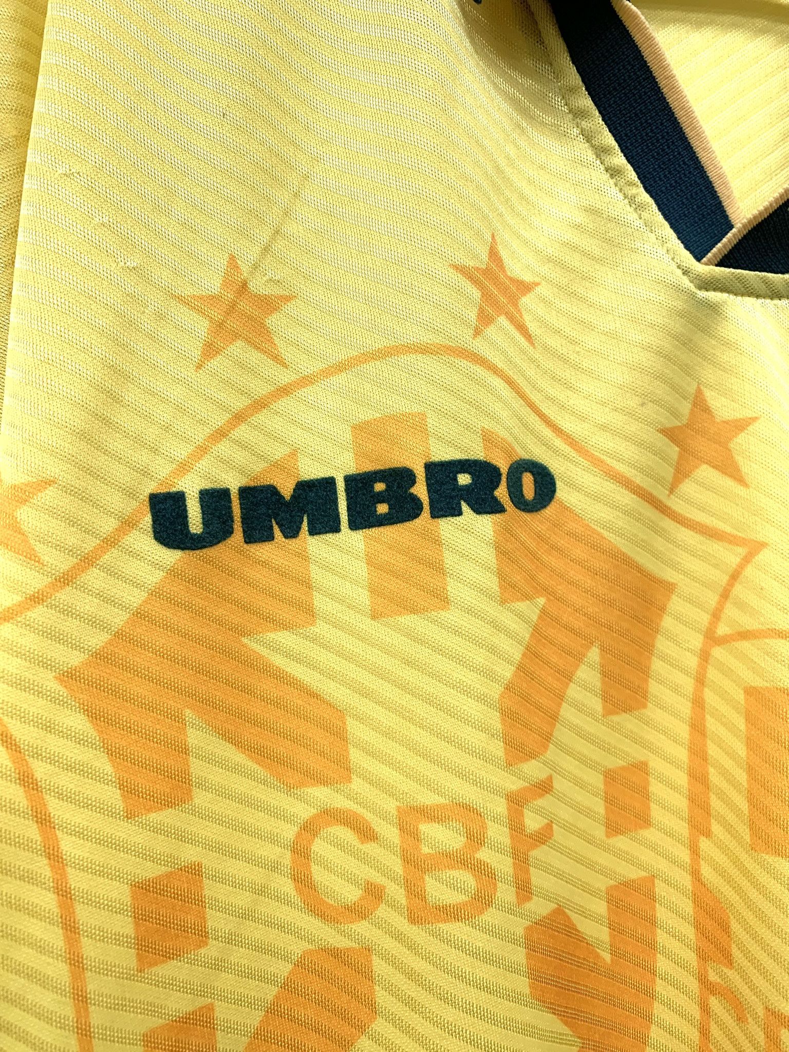 Umbro Authentic 1994-1996 Brazil National Team Home Shirt Jersey Size US L / EU 52-54 / 3 - 3 Thumbnail