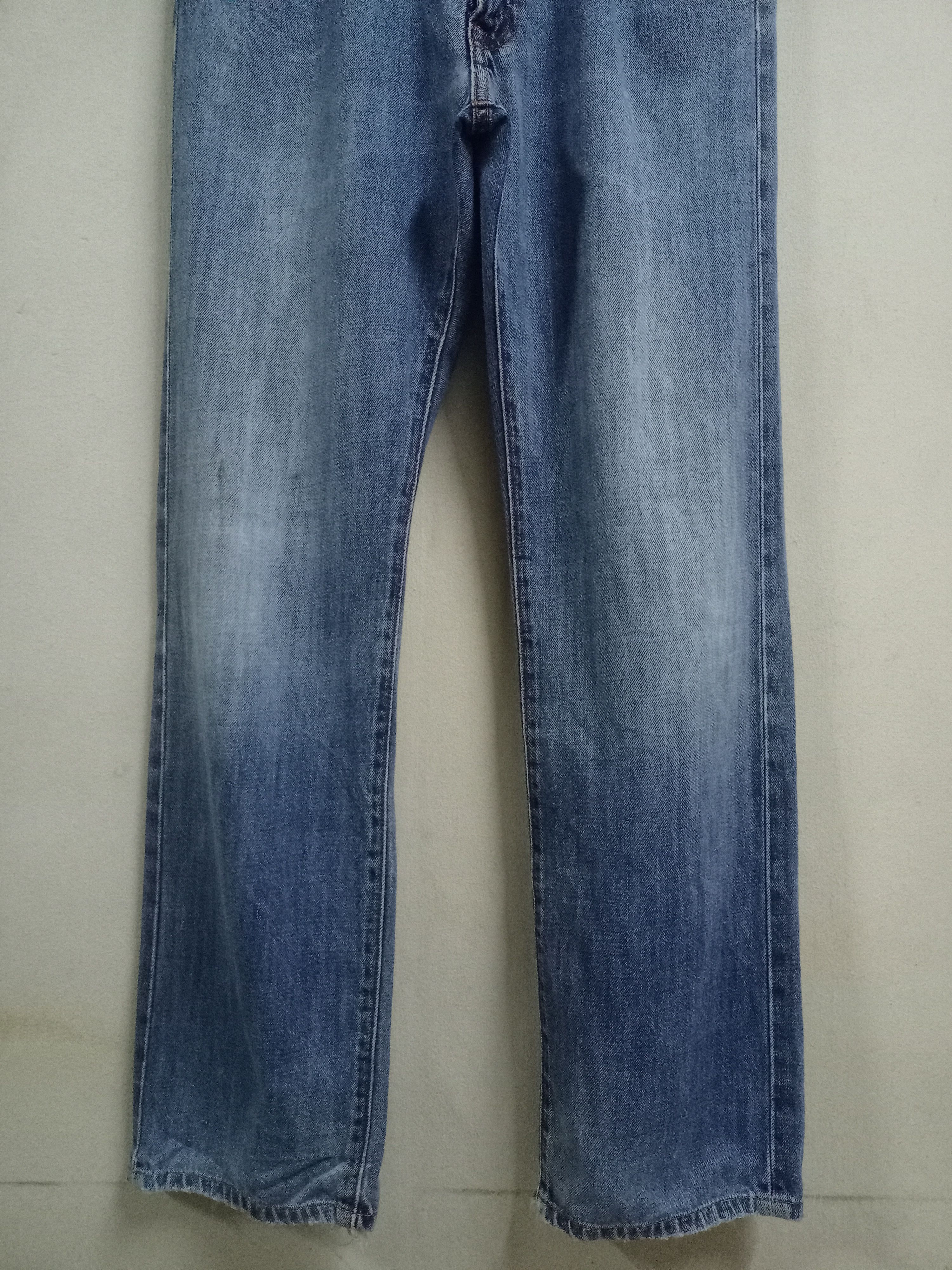 Japanese Brand Vintage Japanese Brand Blue Wash Loose Style Jeans Size US 29 - 6 Thumbnail