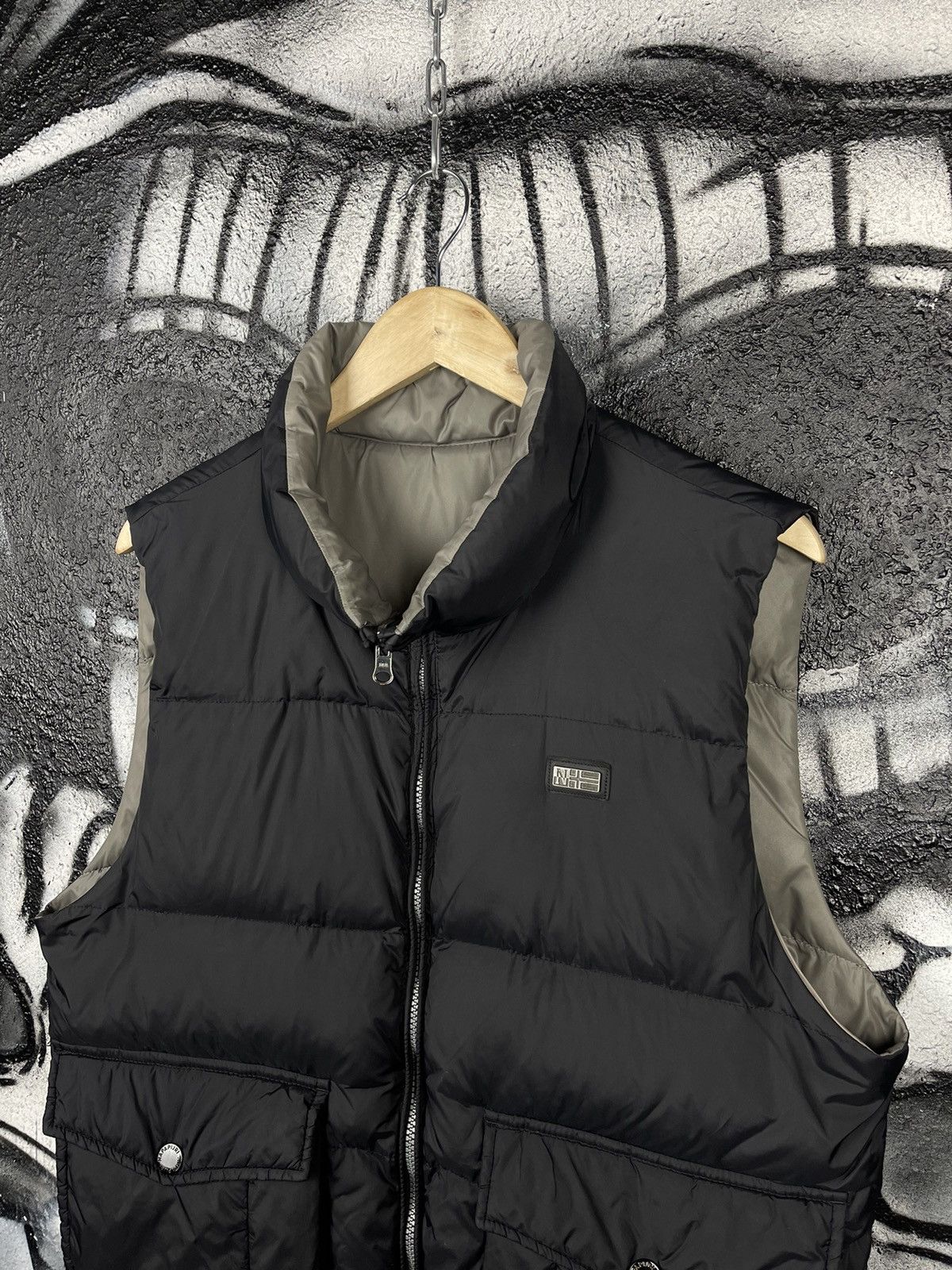 Napapijri Napapijri Big Logo Double Sided Down Vest Men’s Size L Size US L / EU 52-54 / 3 - 5 Thumbnail