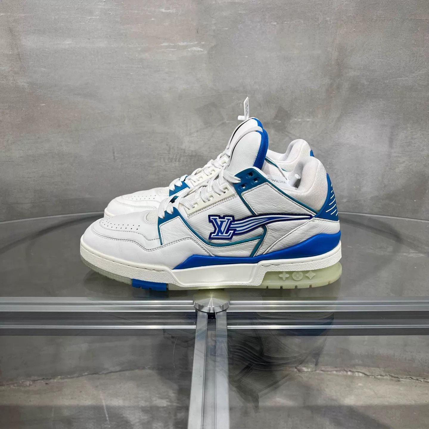Louis Vuitton LV Trainer High Top White Blue UK8.5/42.5 Size US 9.5 / EU 42-43 - 3 Thumbnail
