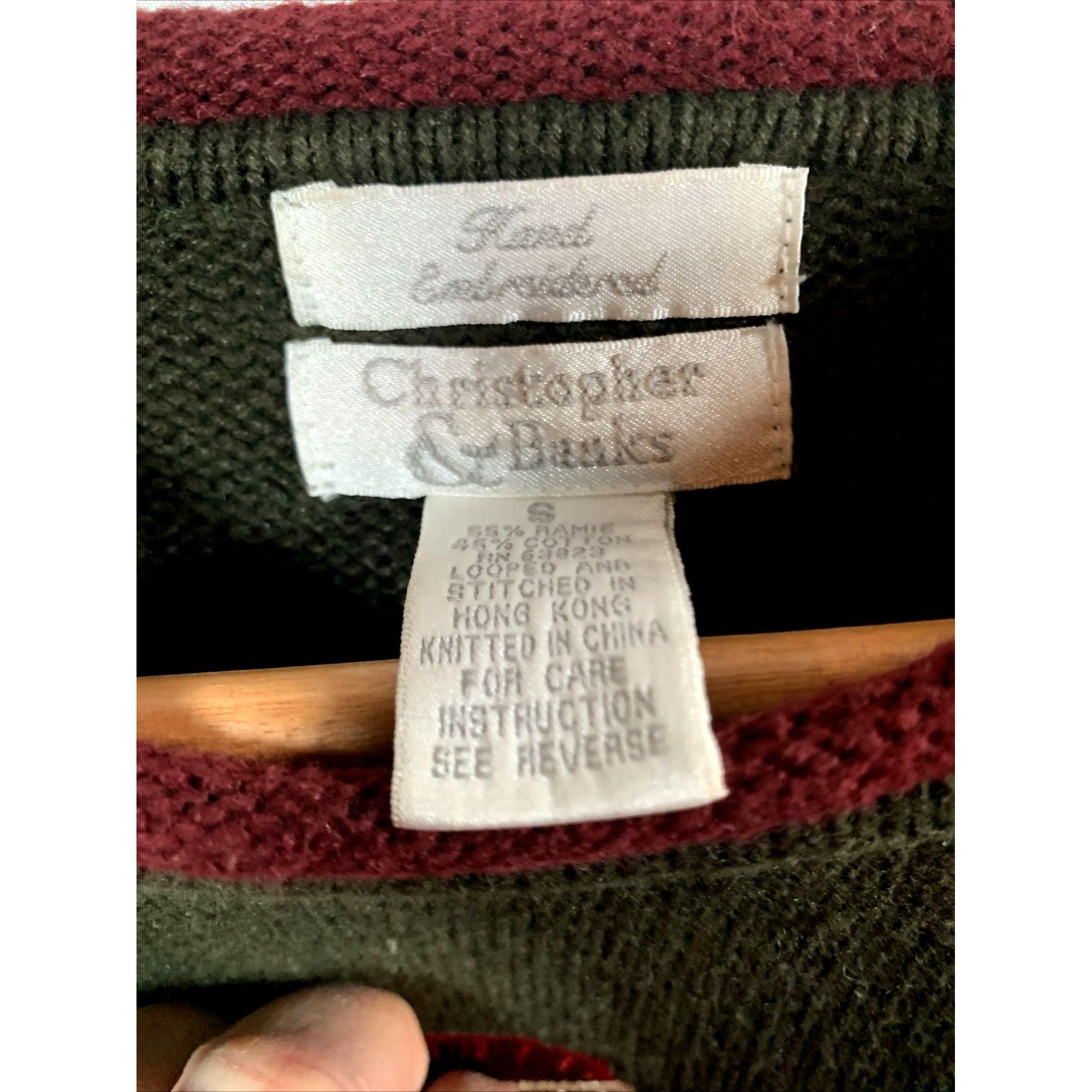 Vintage Vintage Christopher & Banks Hand-Knit Sweater With Santa & W Size S / US 4 / IT 40 - 10 Thumbnail