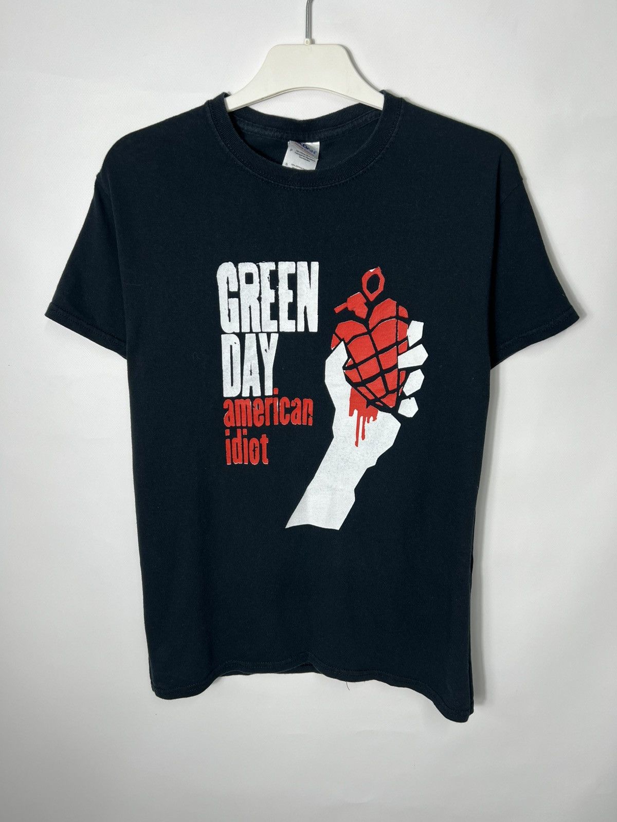 Band Tees Vintage Band Rock Tour Metal Green Days American Idiot Tee Size US S / EU 44-46 / 1 - 1 Thumbnail