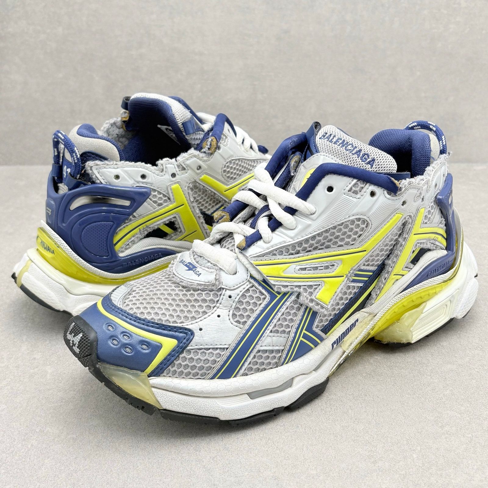 Balenciaga Balenciaga Blue and White runner 41 | Grailed