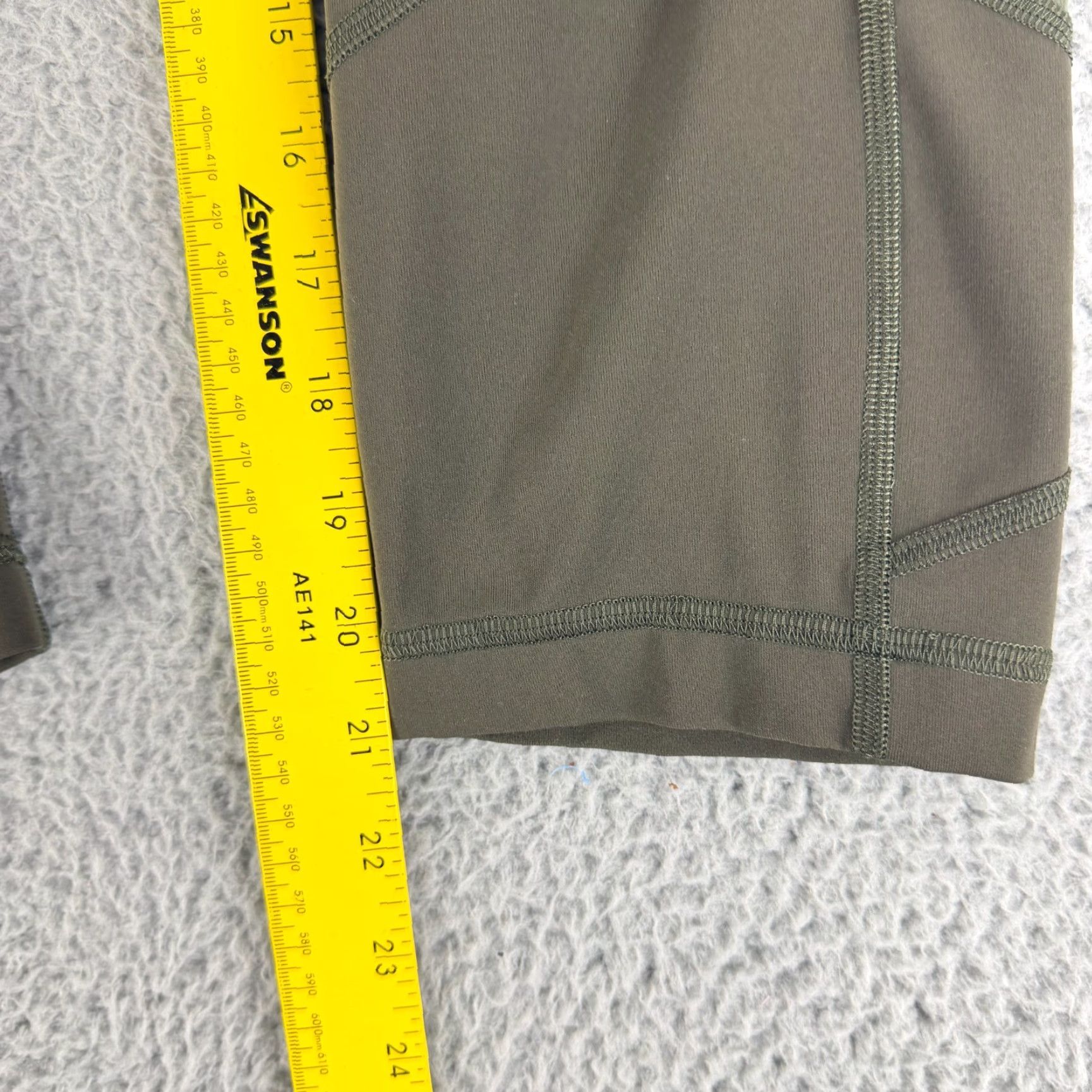 Lululemon VINTAGE Lululemon Pace Revival Crop Leggings Womens 8 Green Pull On Luxtreme Yoga Size 30" / US 8 / IT 44 - 6 Thumbnail