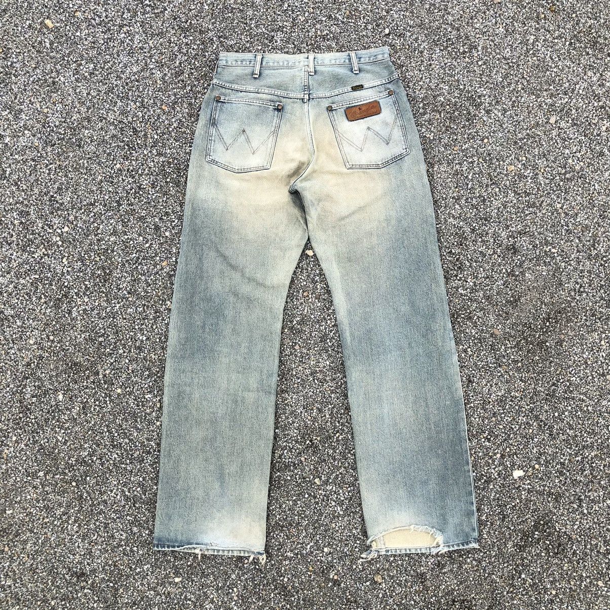 Vintage Vintage Wrangler Blue Bell distressed Selvedge denim Size US 33 - 17 Thumbnail