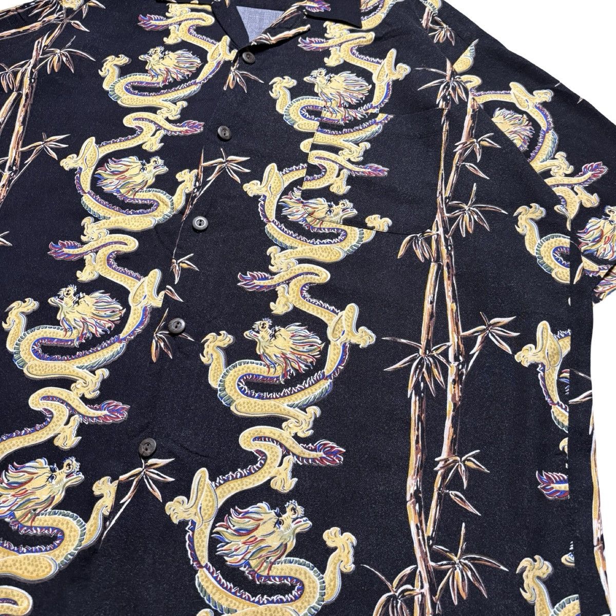 Other Vintage 90s Blue Sky Apparel Dragon AOP Button Shirt XL Size US XL / EU 56 / 4 - 2 Thumbnail