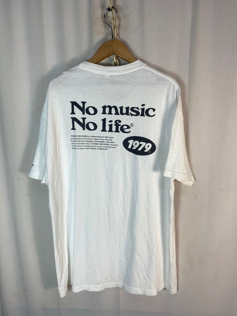 Vintage “No music no life” tower records tshirt by youth loser 1997 Size US XL / EU 56 / 4 - 7 Thumbnail