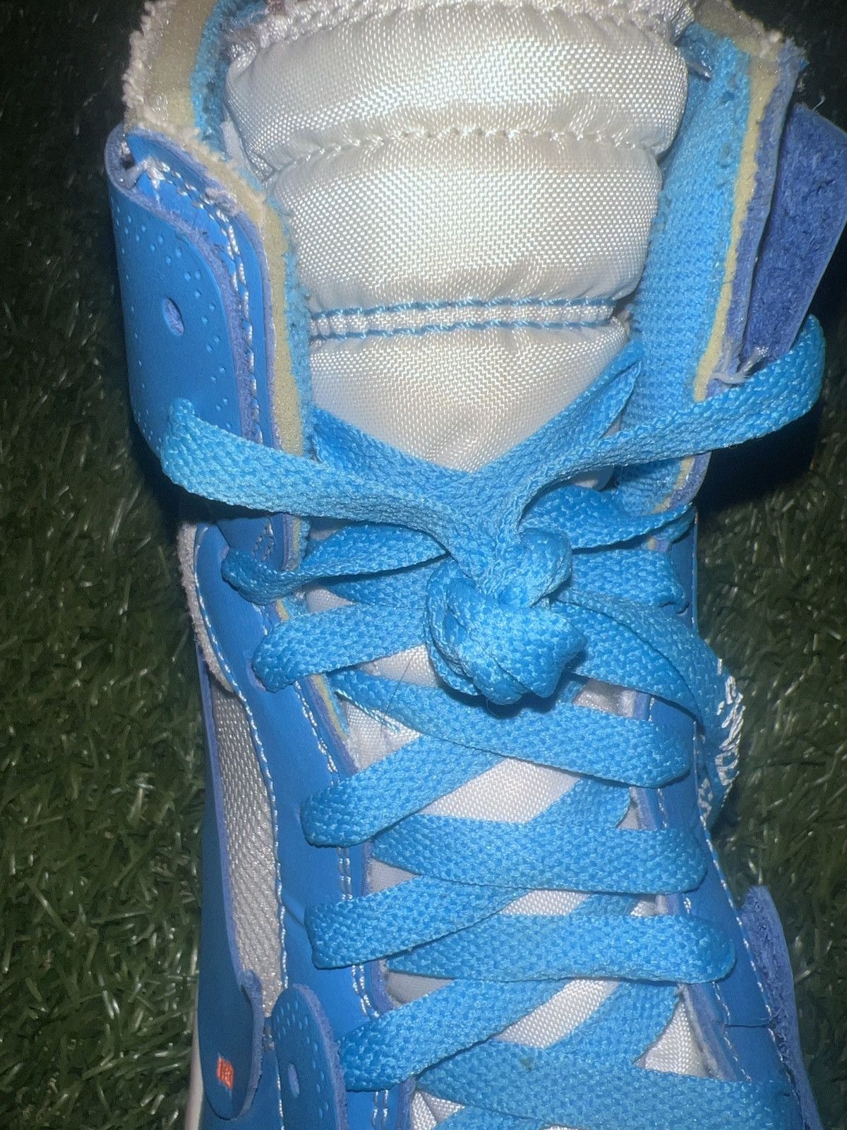 Off-White Off White Nike Jordan 1 UNC High Sneaker Blue Shoes Size US 11.5 / EU 44-45 - 14 Thumbnail